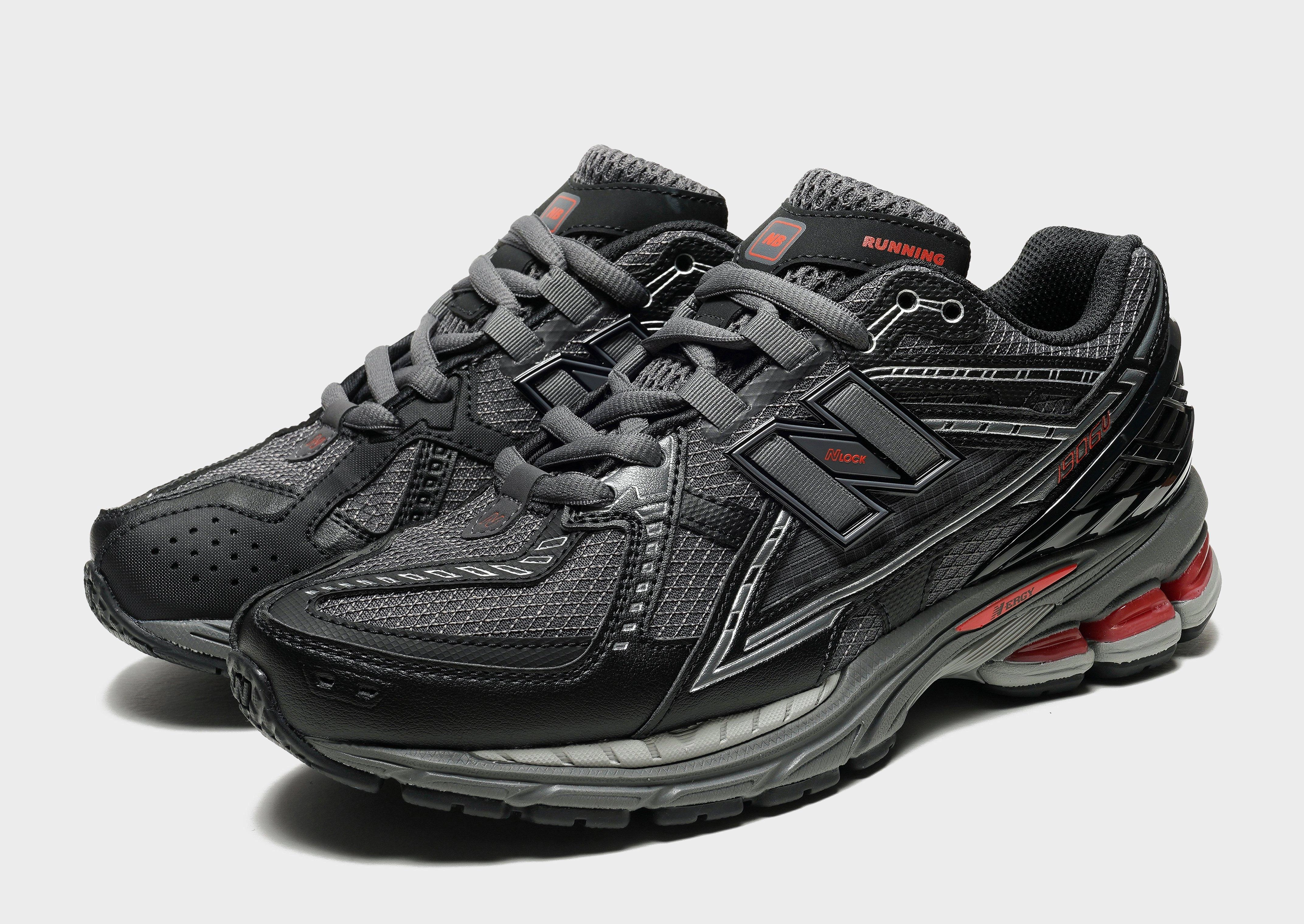 1906 running shoes for professional female runners Medium Pace