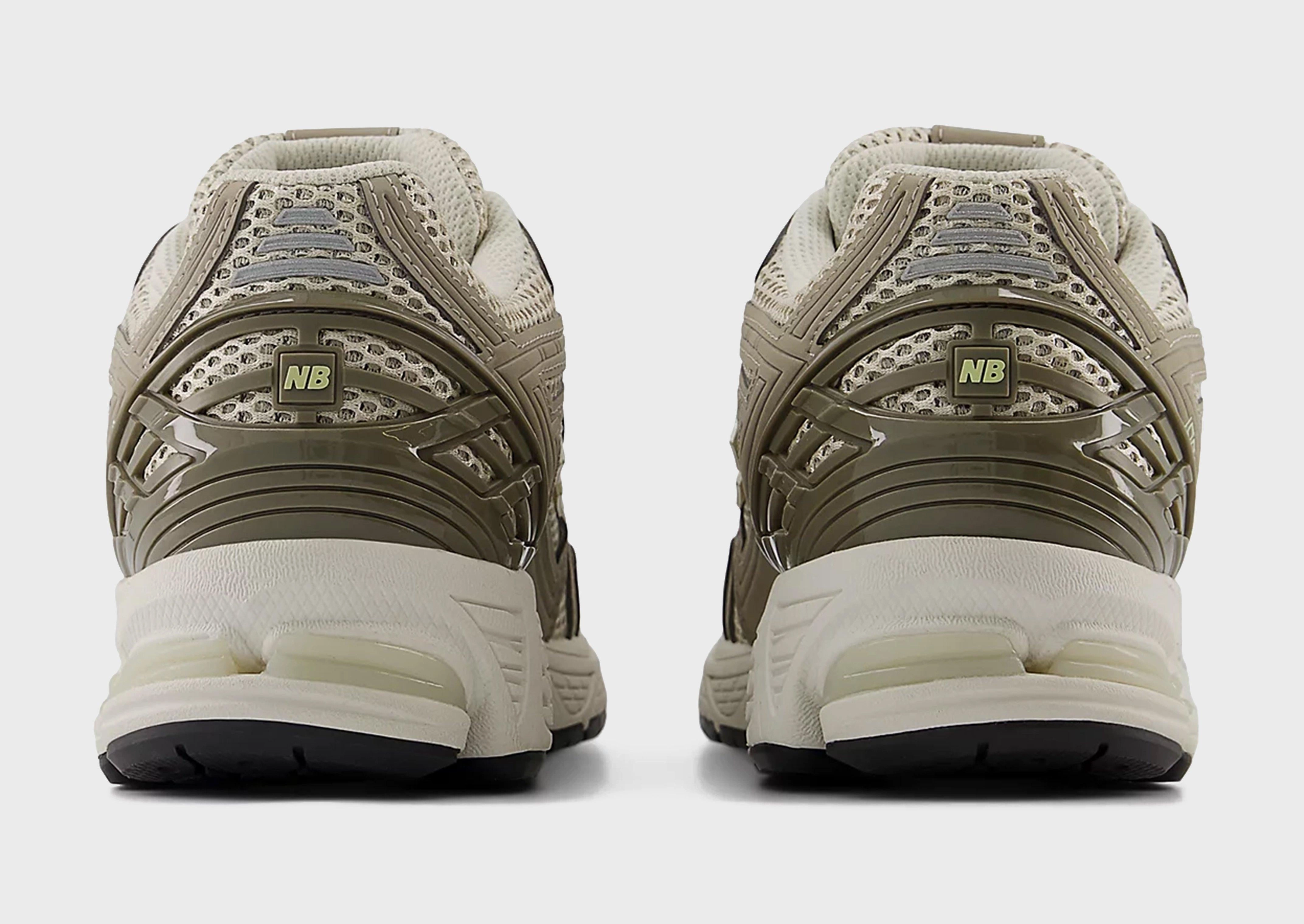 minimalist - design shoes Molded Heel Cup 1906