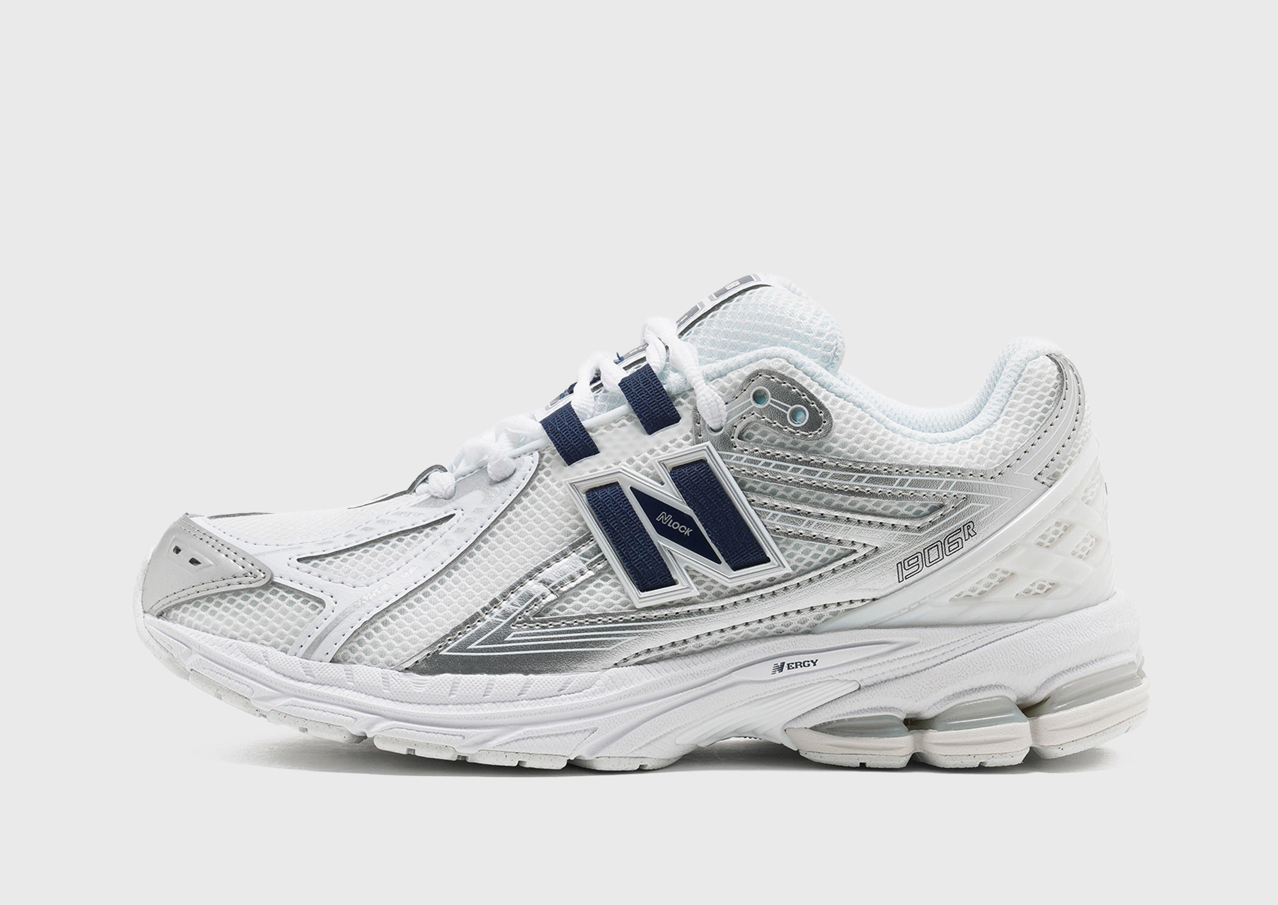 Streamlined 1906 Junior's