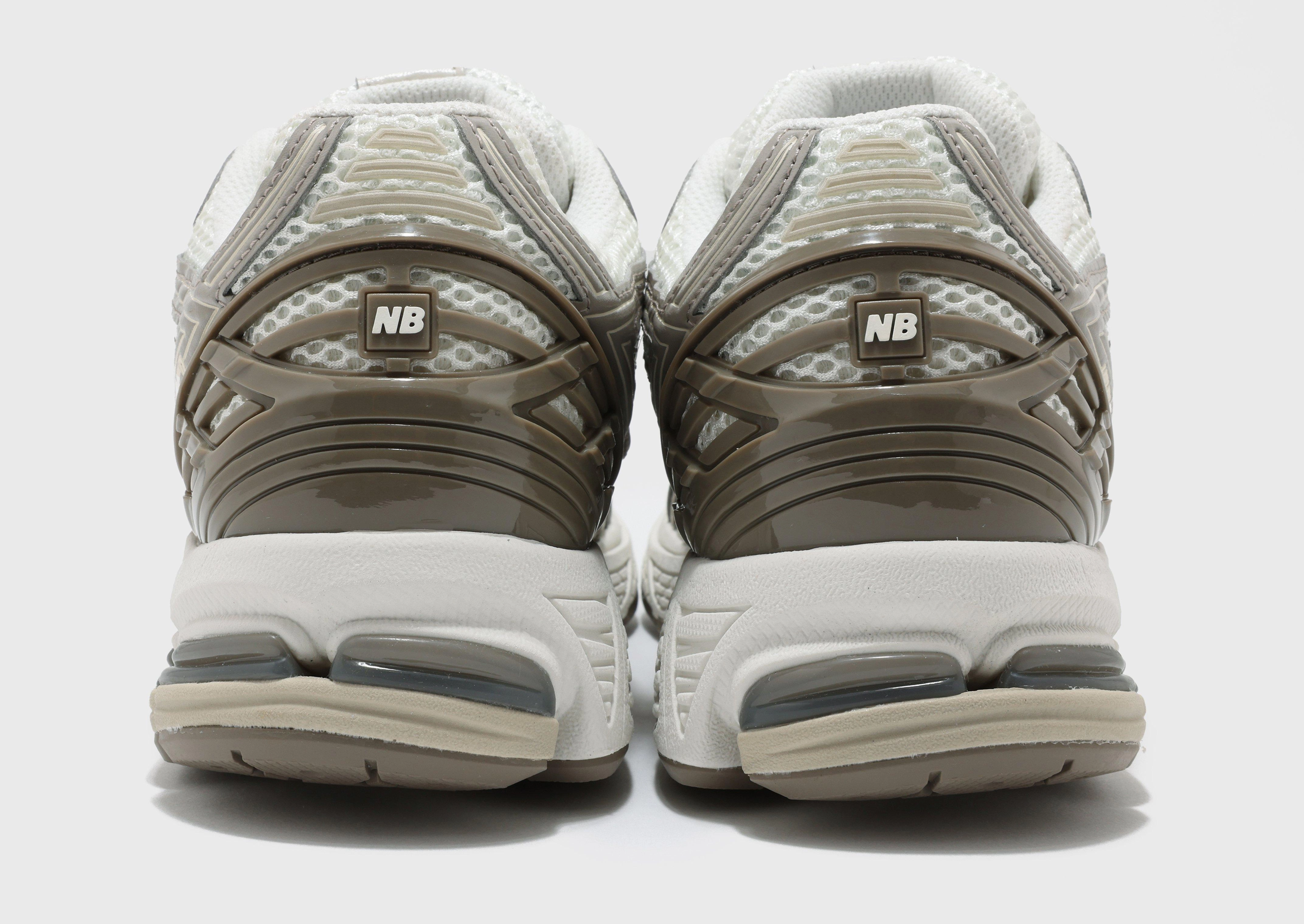 1906 running in autumn shoes Snug Heel Lock