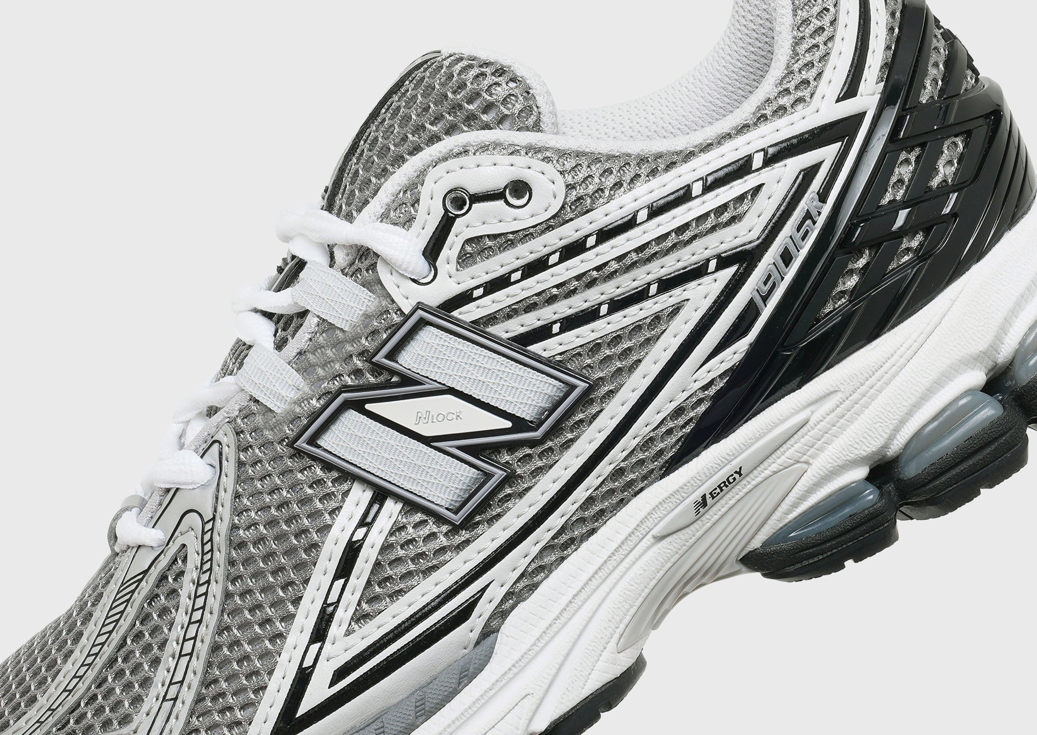 1906 Anti Microbial Treatment