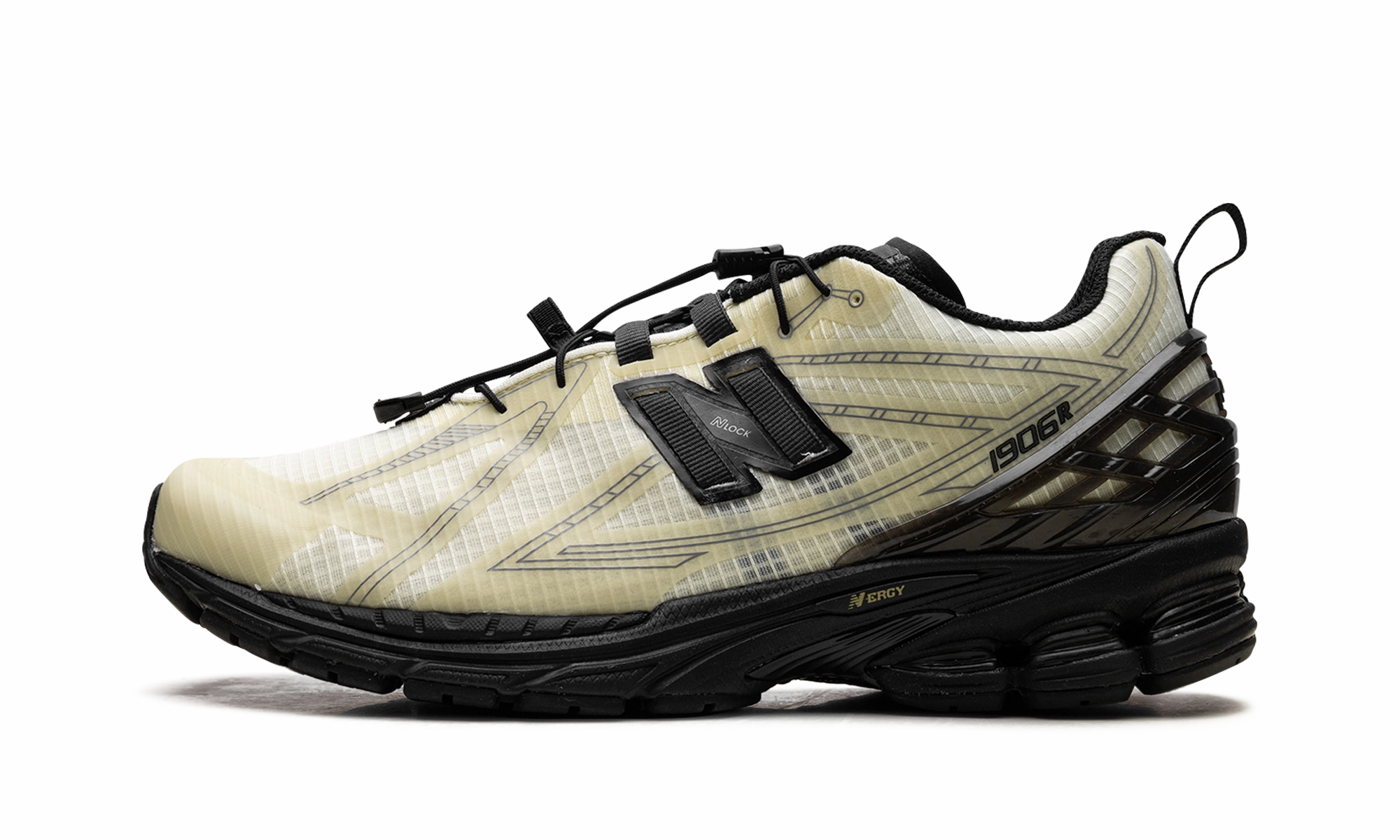 1906R "Pistachio Butter Black" treadmill - suitable medallion - decorated running wear