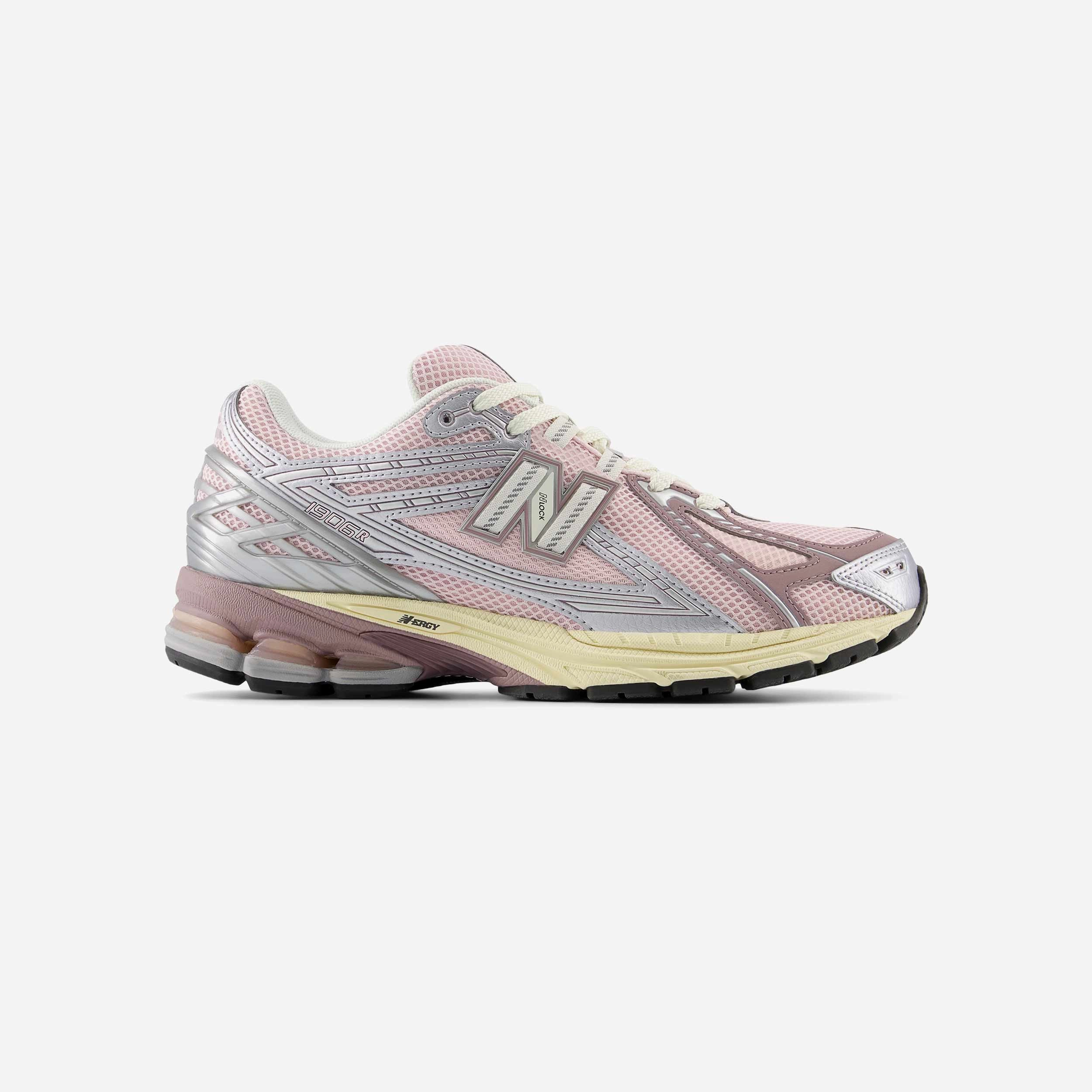 Balanced Impact 1906R