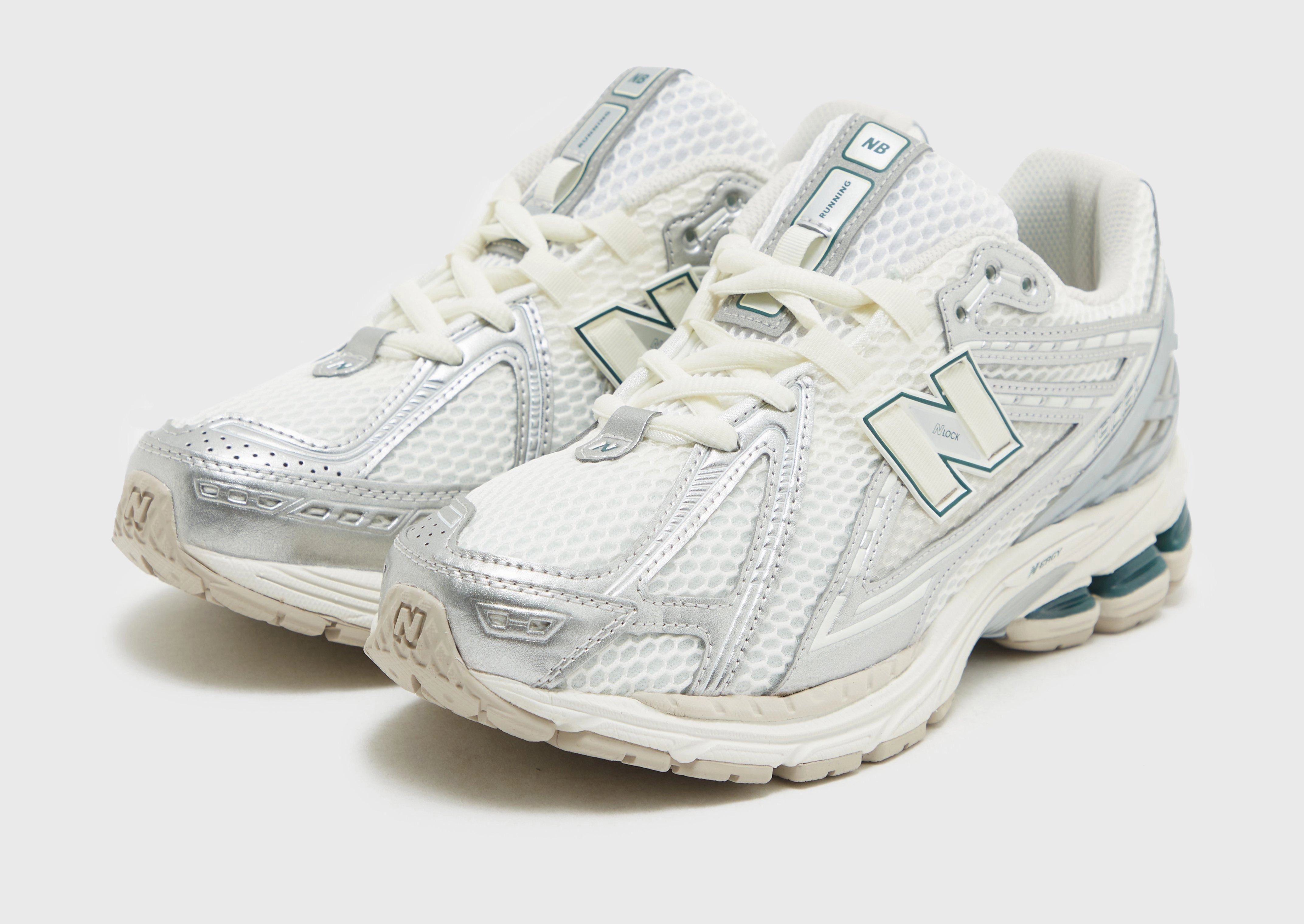 Contoured Heel lightweight - mesh running shoes 1906R Women's