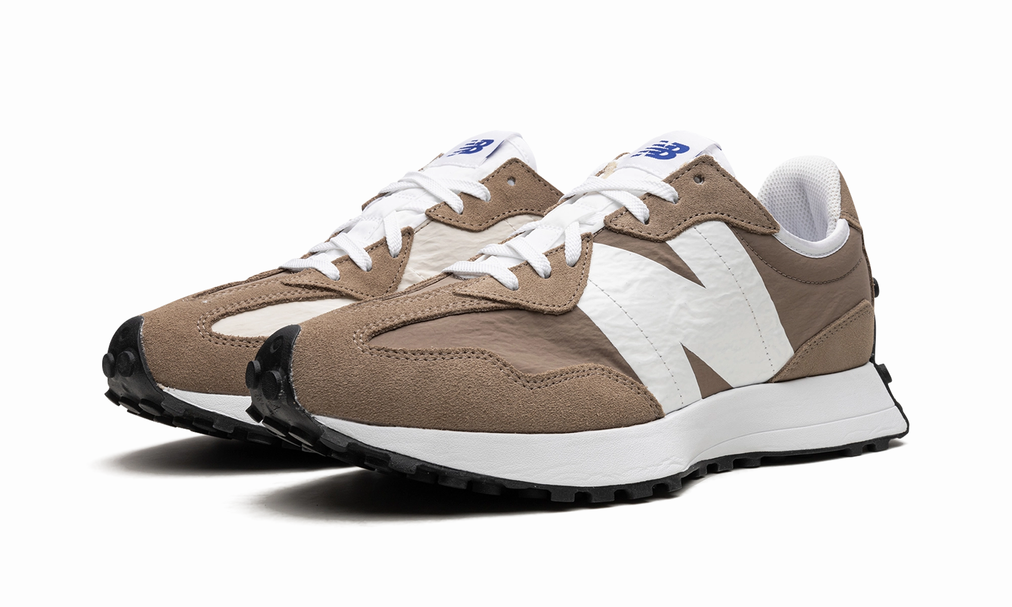 327 "Mushroom/Moonbeam" traction - control - technology shoes