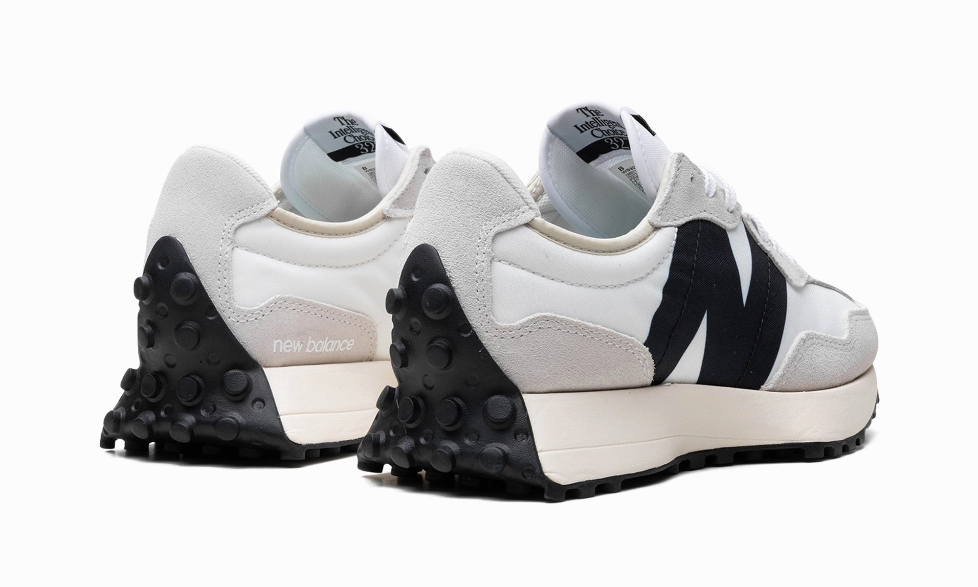 Tensile Lacing Abrasion Resistant Tread 327 WMNS "Grey / White"