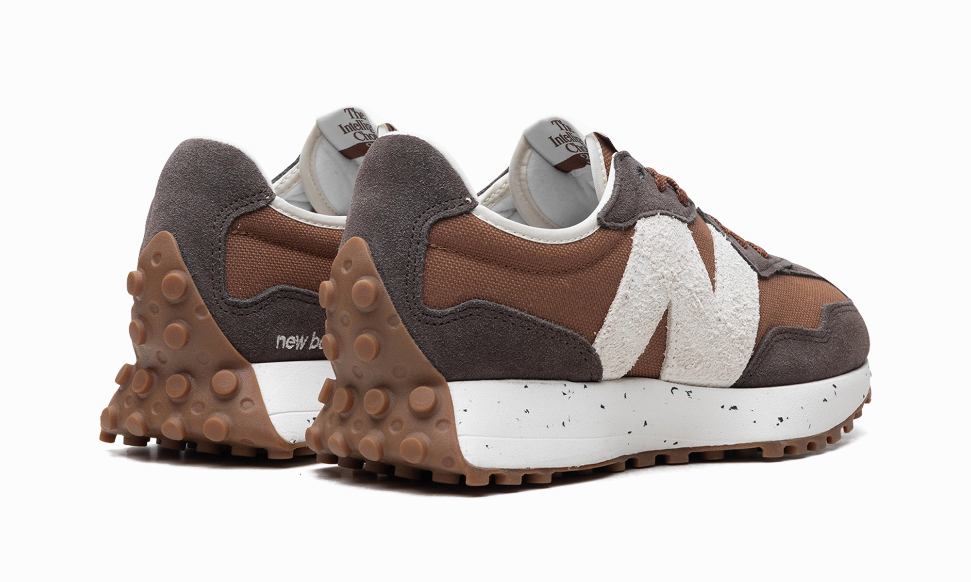 327 WMNS "Rich Earth" slow runners