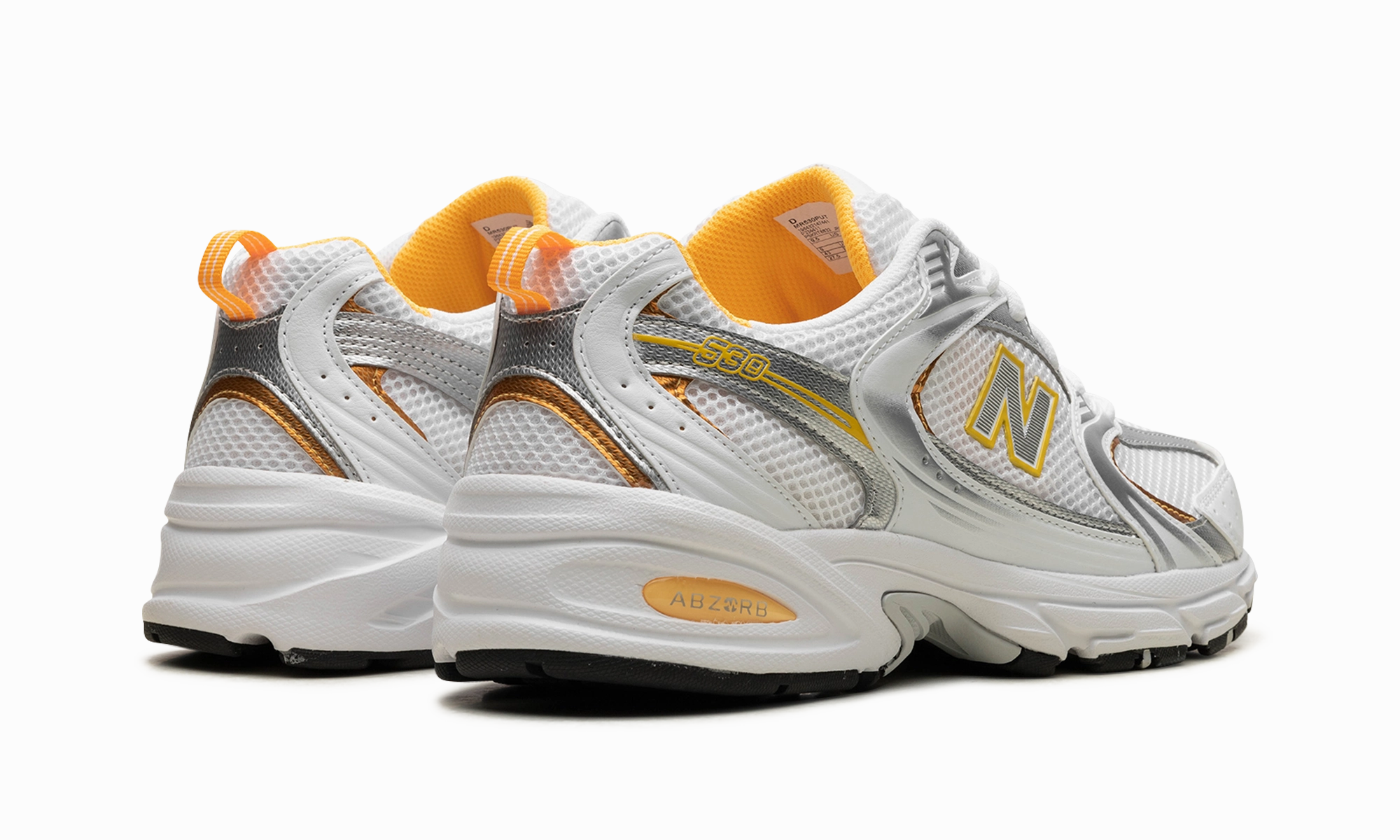 odor - resistant running shoes 530 "White Vibrant Apricot Silver Metallic"