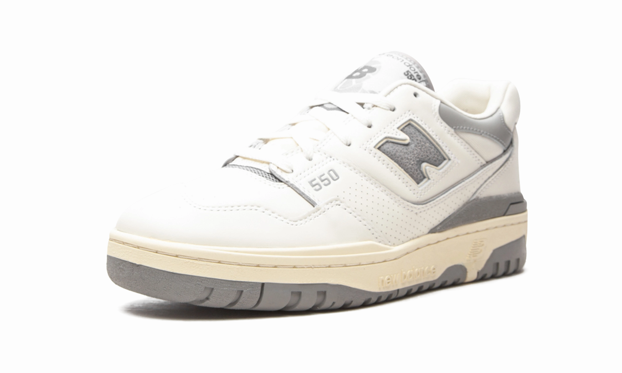 Volleyball Upgraded version 550 "Aim?? Leon Dore - Silver"