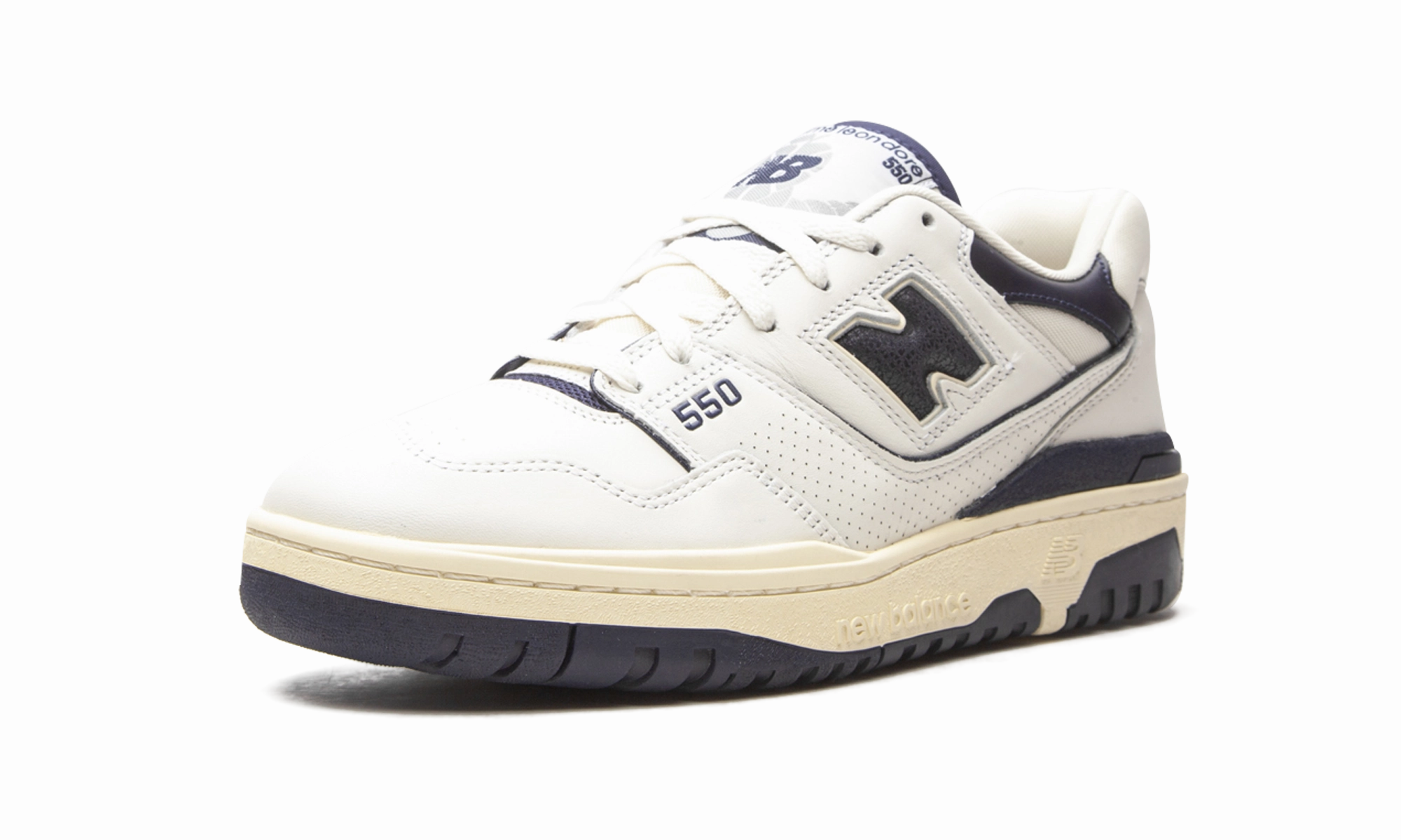 running in bright colors 550 "Aime Leon Dore"