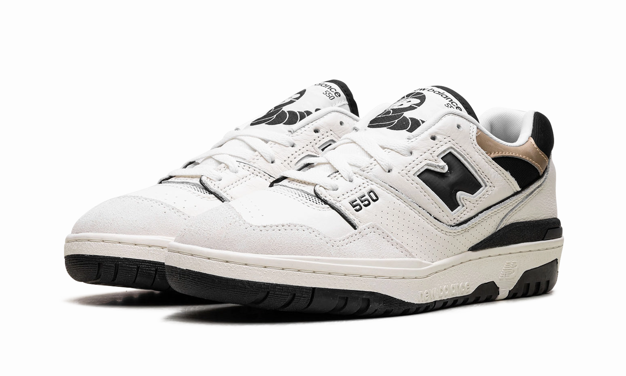 nicely colored 550 "Footlocker - 50th Anniversary"