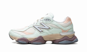 9060 "Clay Ash" Interchangeable Seamless Upper Engineering