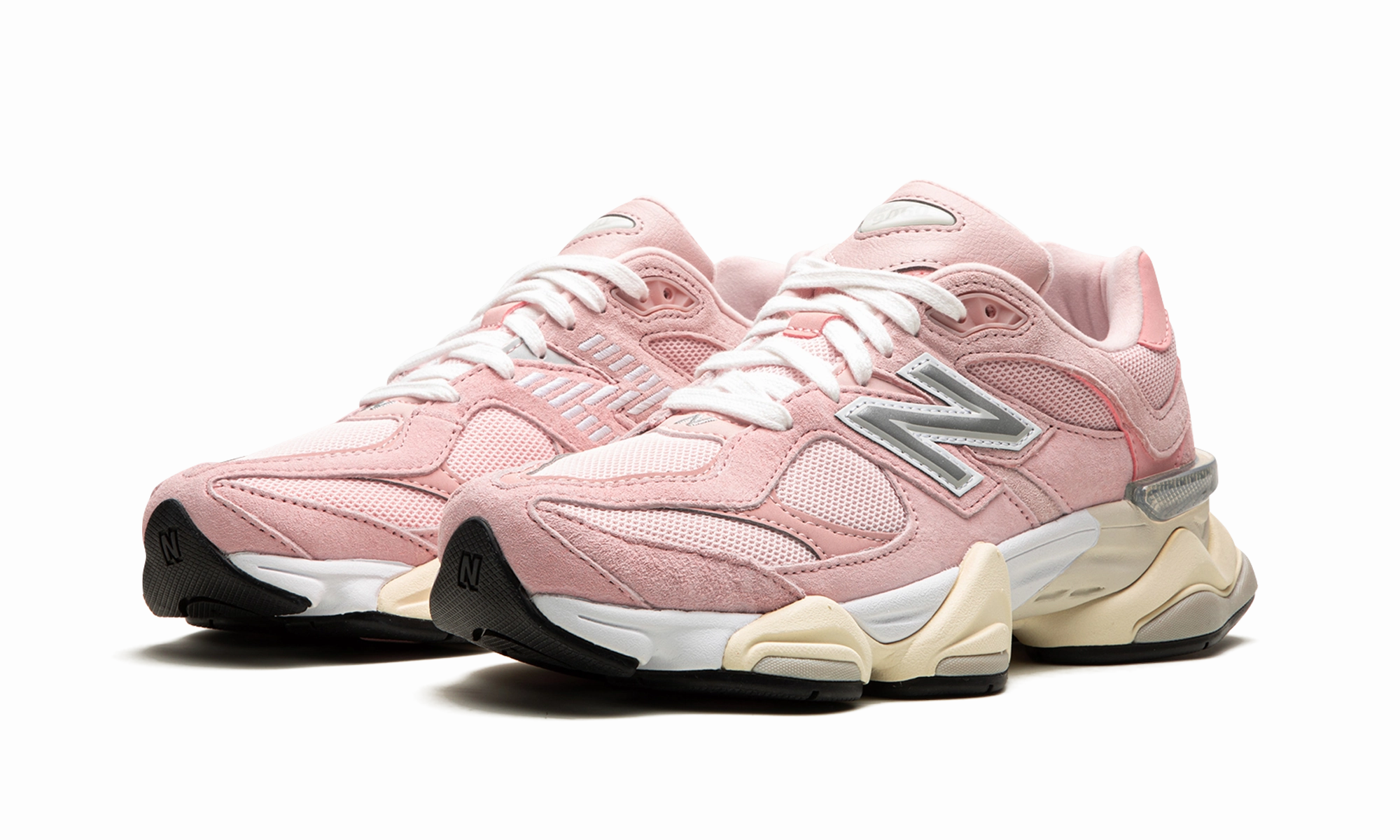 9060 "Crystal Pink" badminton shoes