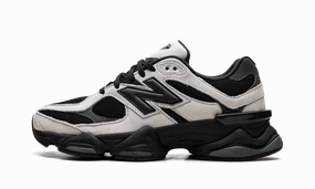 9060 "Off White Black" sports accessory Moonlight Run