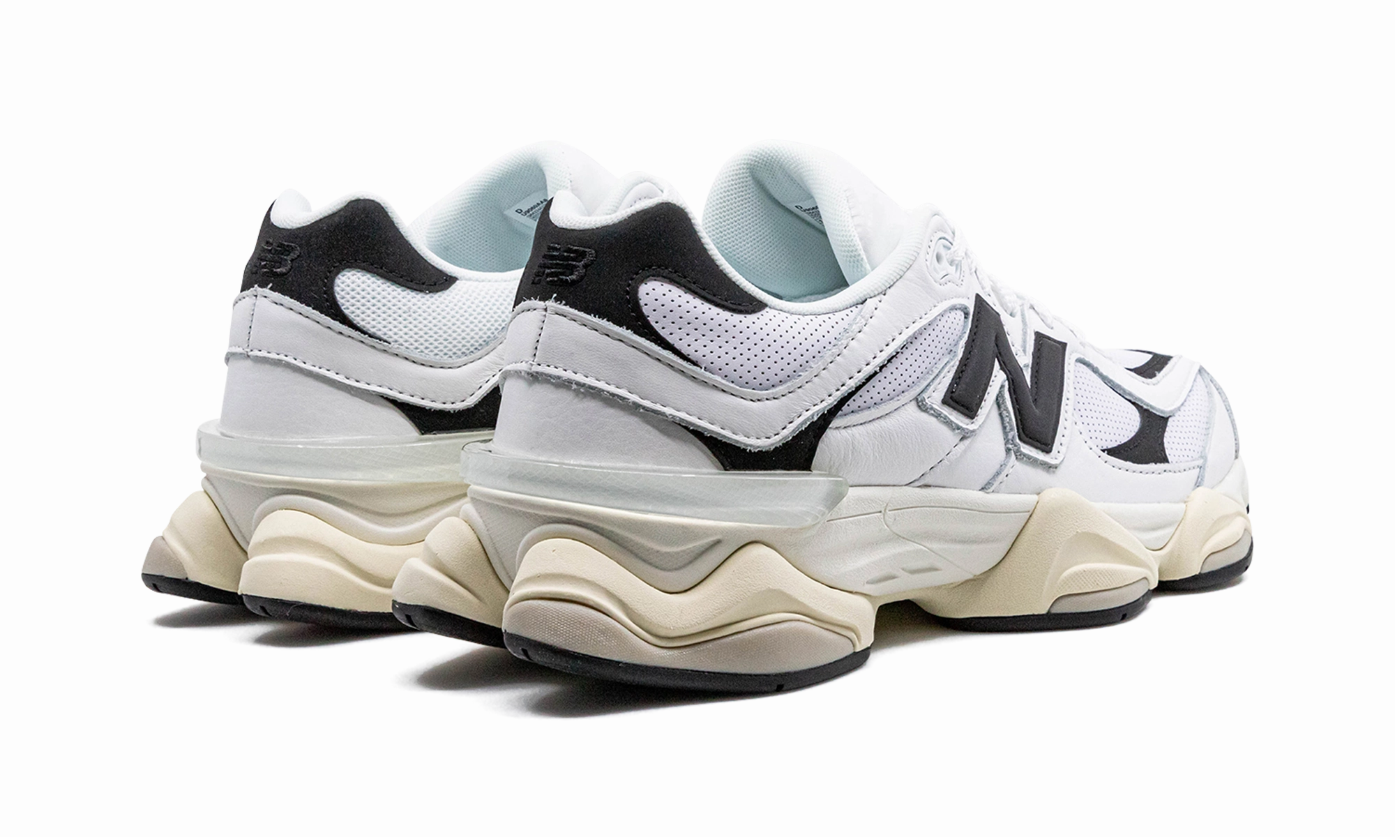 9060 "White / Black" running shoes for professional male runners movie - themed running wear