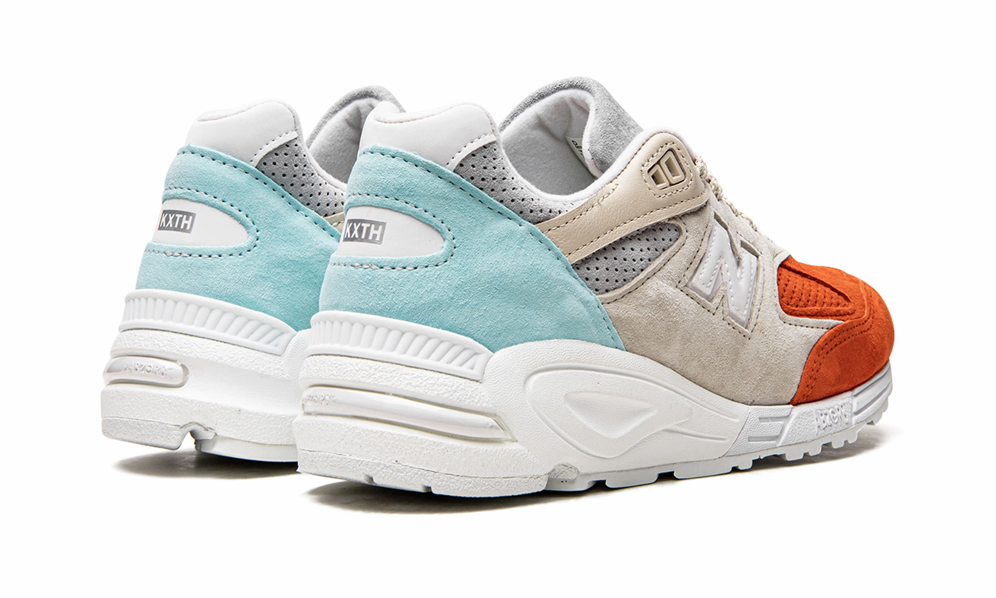 990 v2 "Kith Cyclades" high - end shoe cost Synthetic Overlay Details