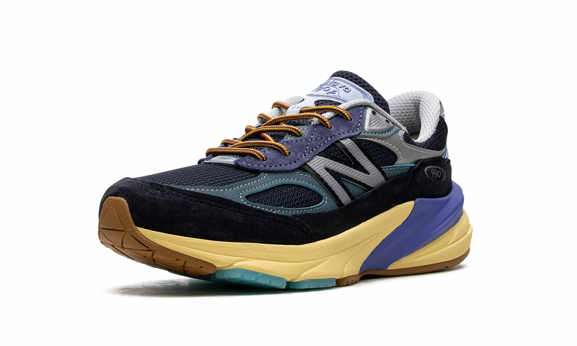 Racing performance 990 v6 "Action Bronson - Lapis Lazuli"