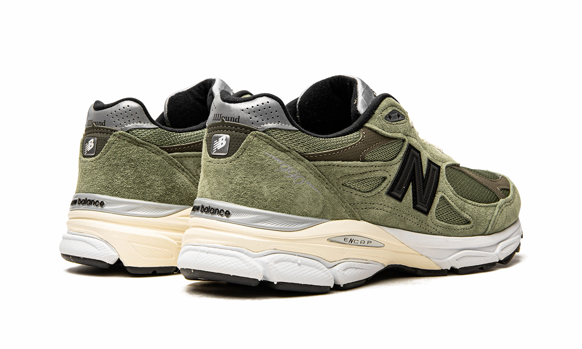 990v3 "JJJJound - Olive" Outdoor Adaptability