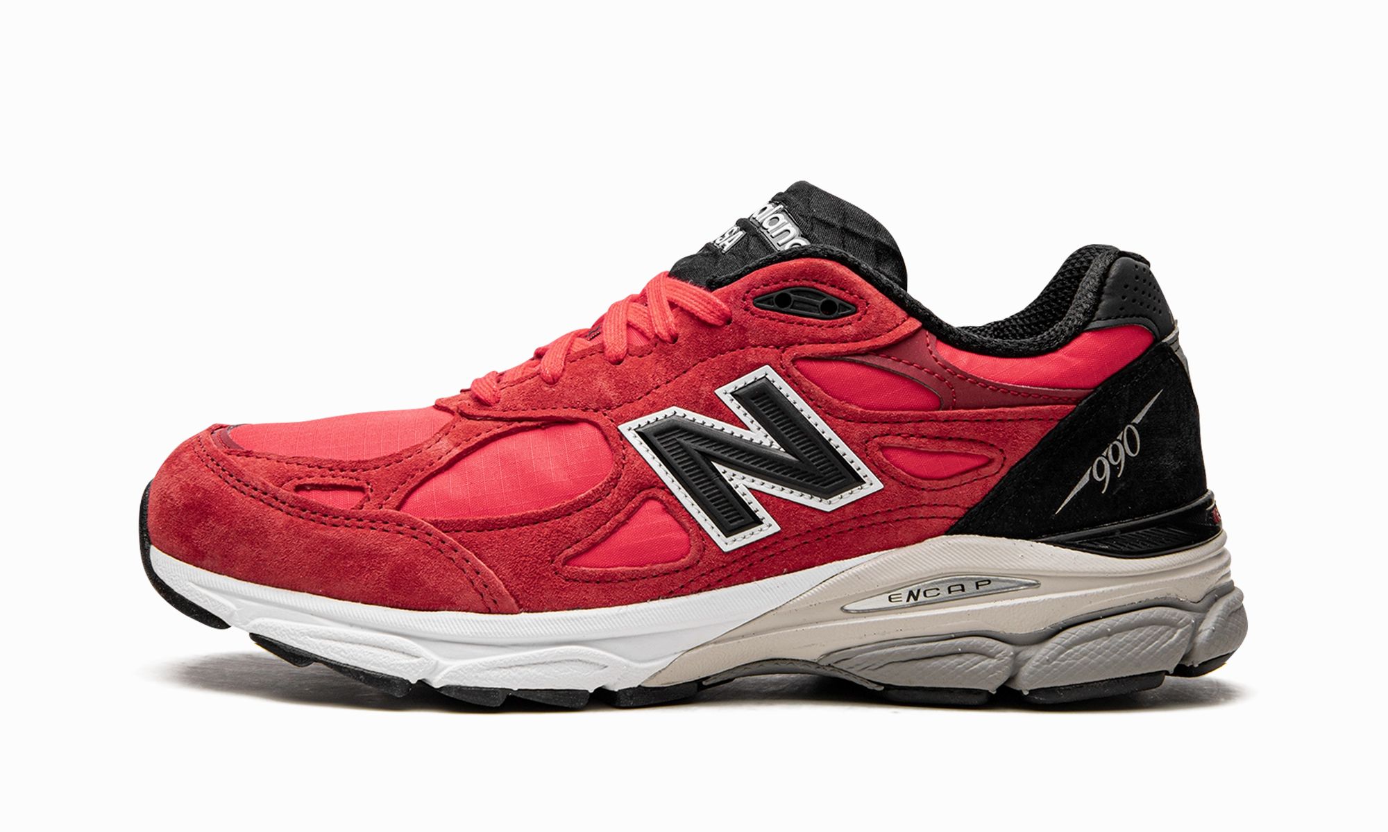 990v3 "Red/Black" grass - field - runner