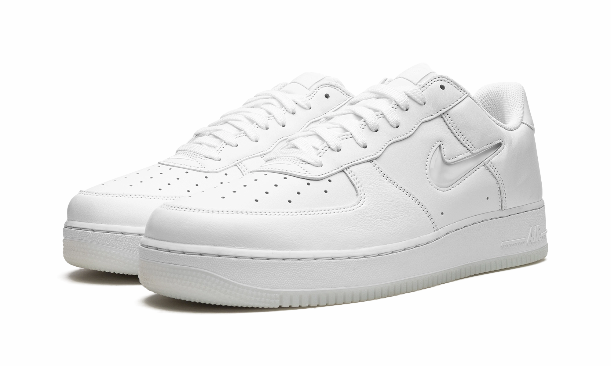Essential Wear Versatile Urban Footwear Air Force 1 Low "Color Of The Month - White"