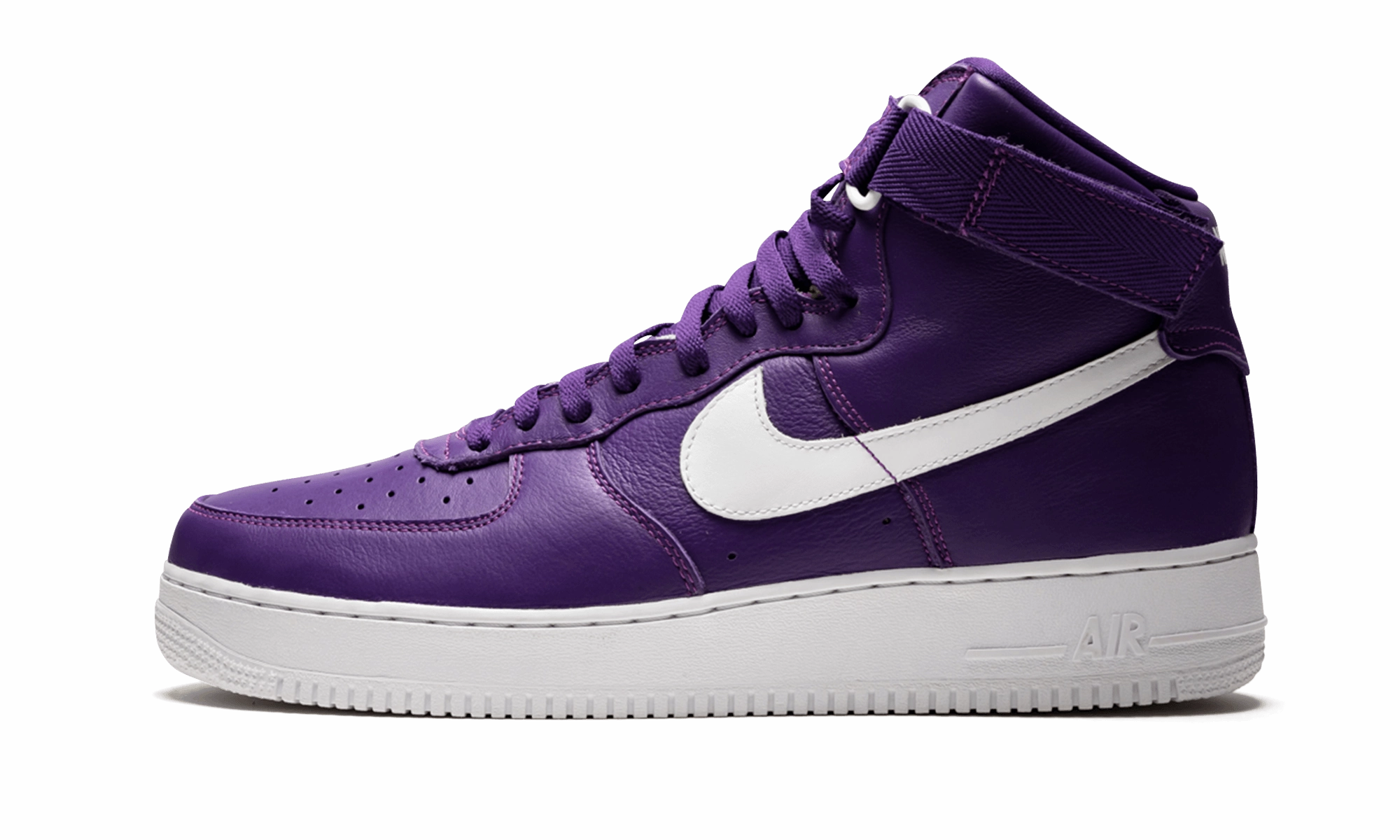 Free Step Trail Climb Air Force 1 High Retro QS "Purple / White"