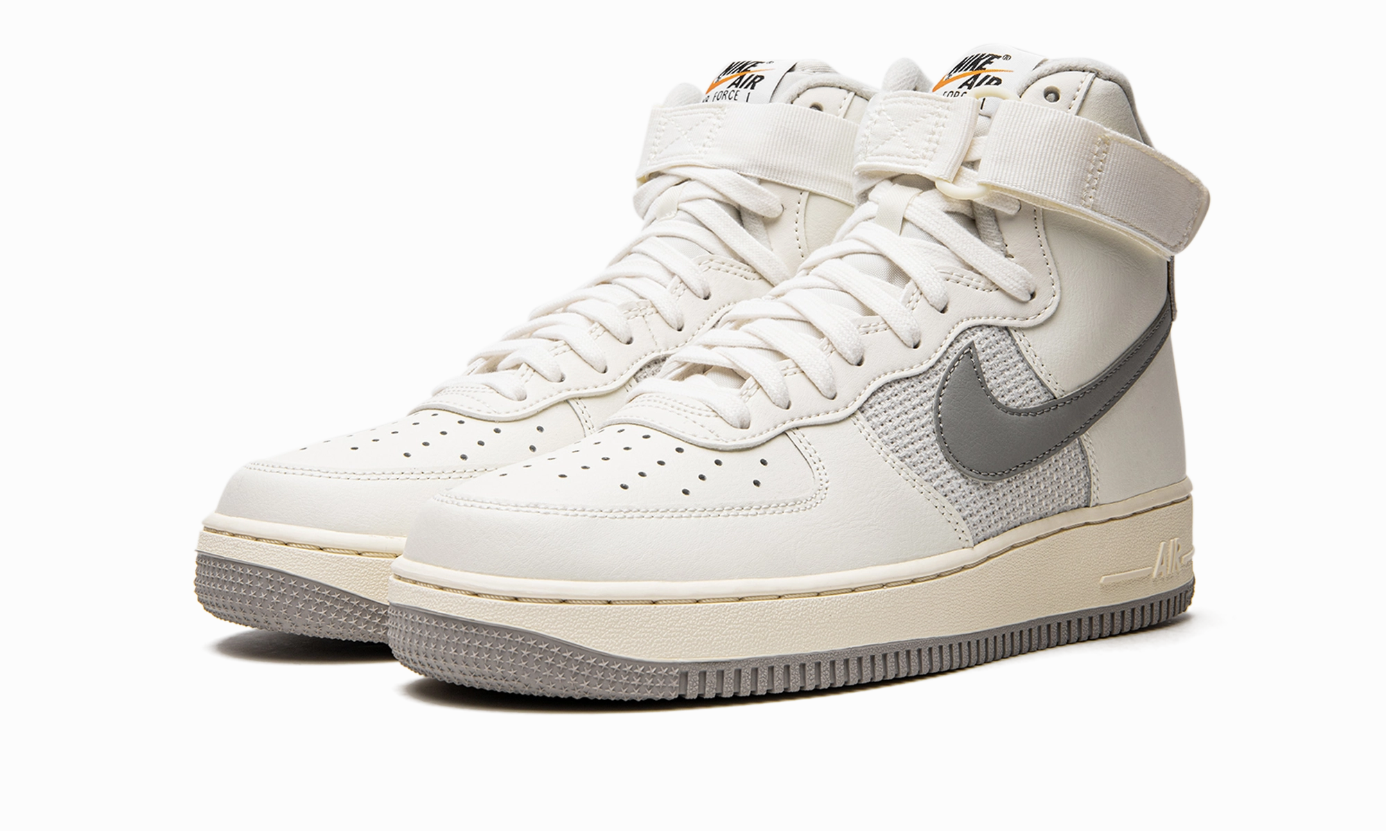 Wind Step Seamless Toe Box Air Force 1 High '07 LV8 "Sail"