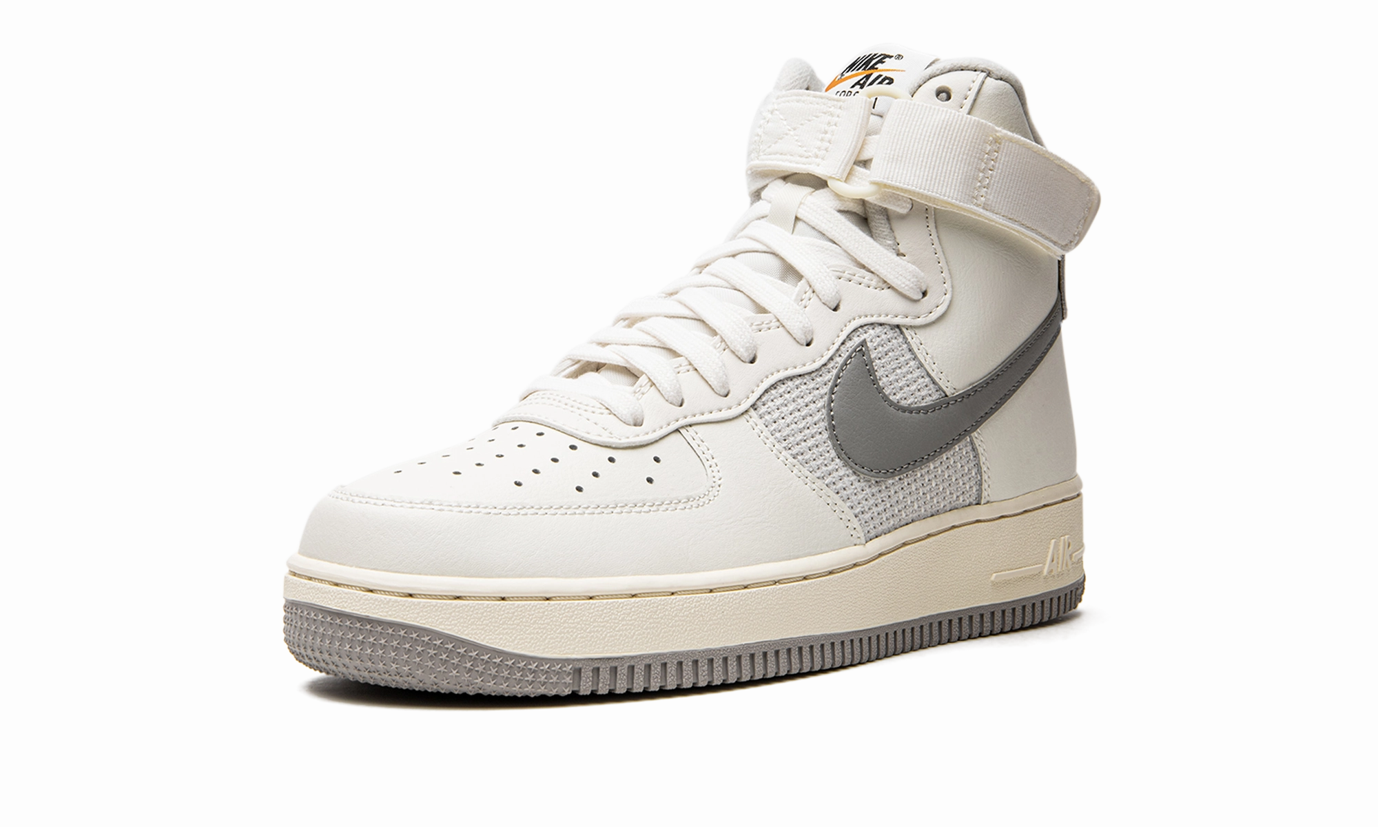 Run Errand Air Force 1 High '07 LV8 "Sail"