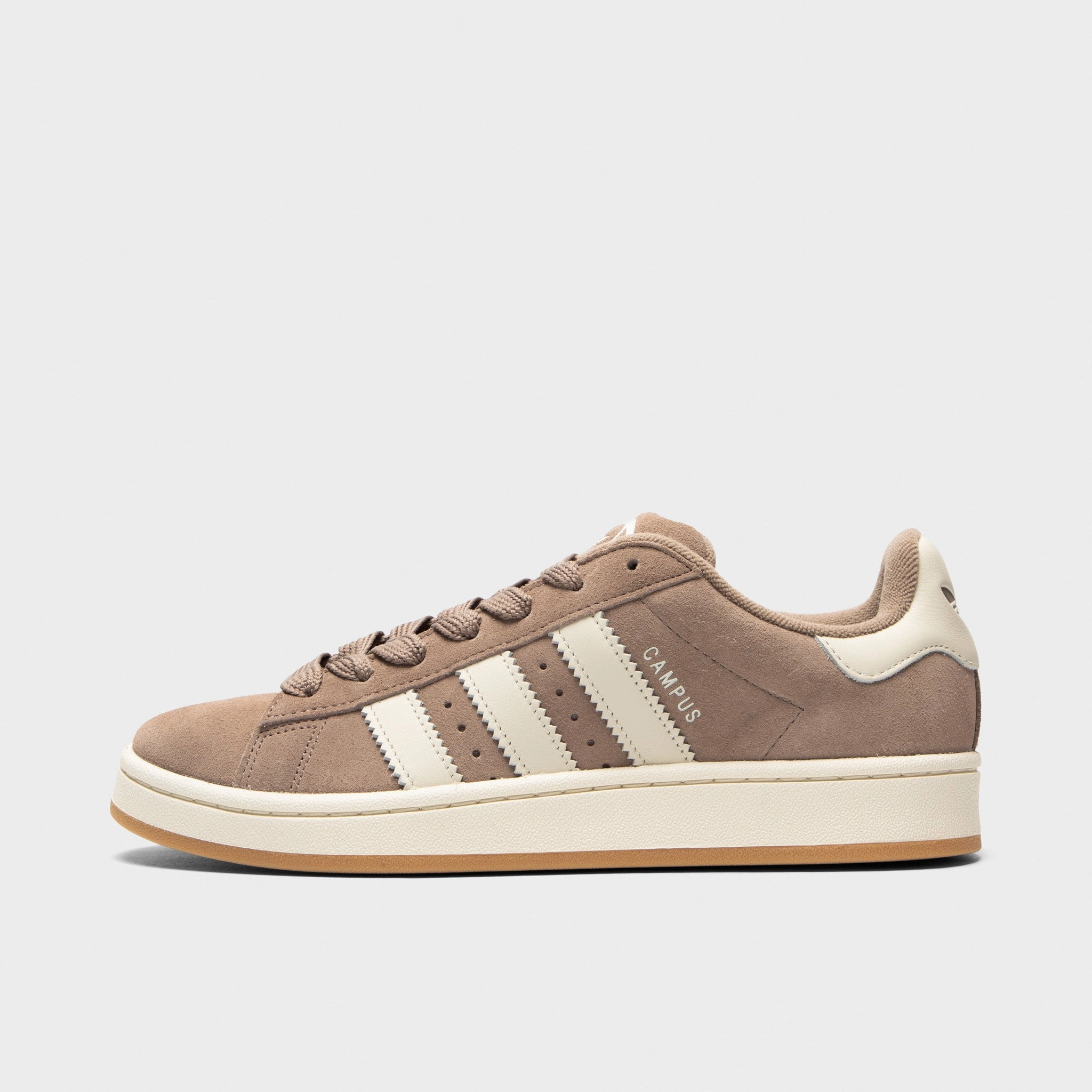 Fresh Move Custom Style adidas Originals 00s Charcoal Brown / Off White - Gum