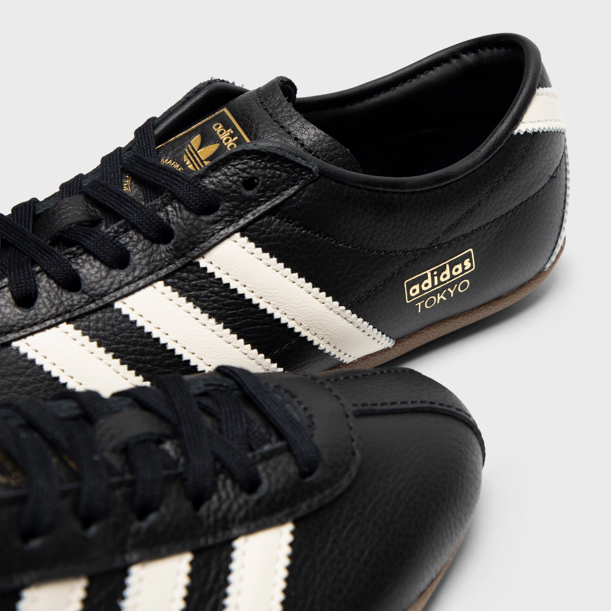 Zero Drop Profile adidas Originals Women's Tokyo Core Black / Off White - Gold