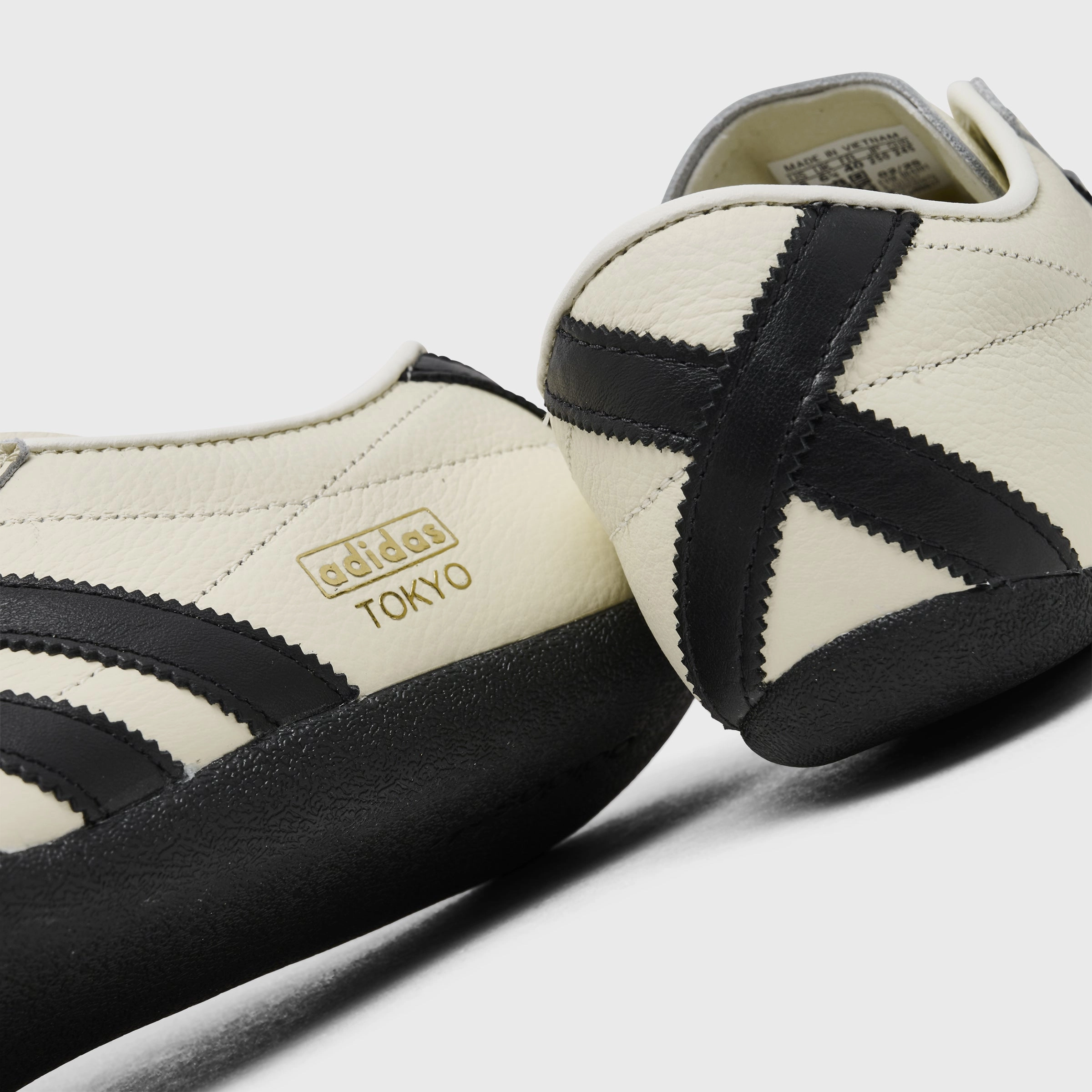 adidas Originals Women's Tokyo Off White / Core Black - Gold Thermal Regulating Textile