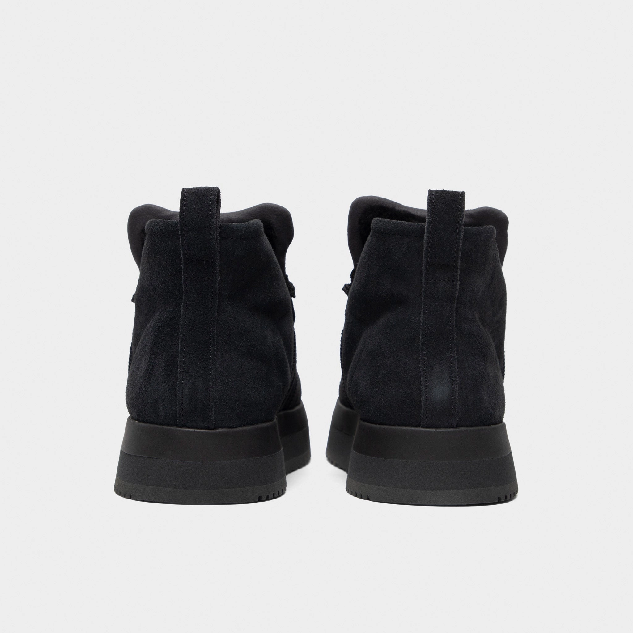 adidas Women's Campus 00s Winter Mid Black / Black - Carbon Exclusive breathability