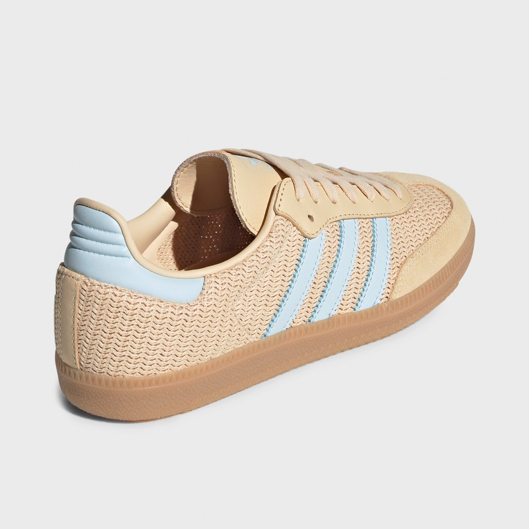 adidas Women's Samba OG Sand Strata - Sky Tint Carbon Fiber Plates Stable Activity