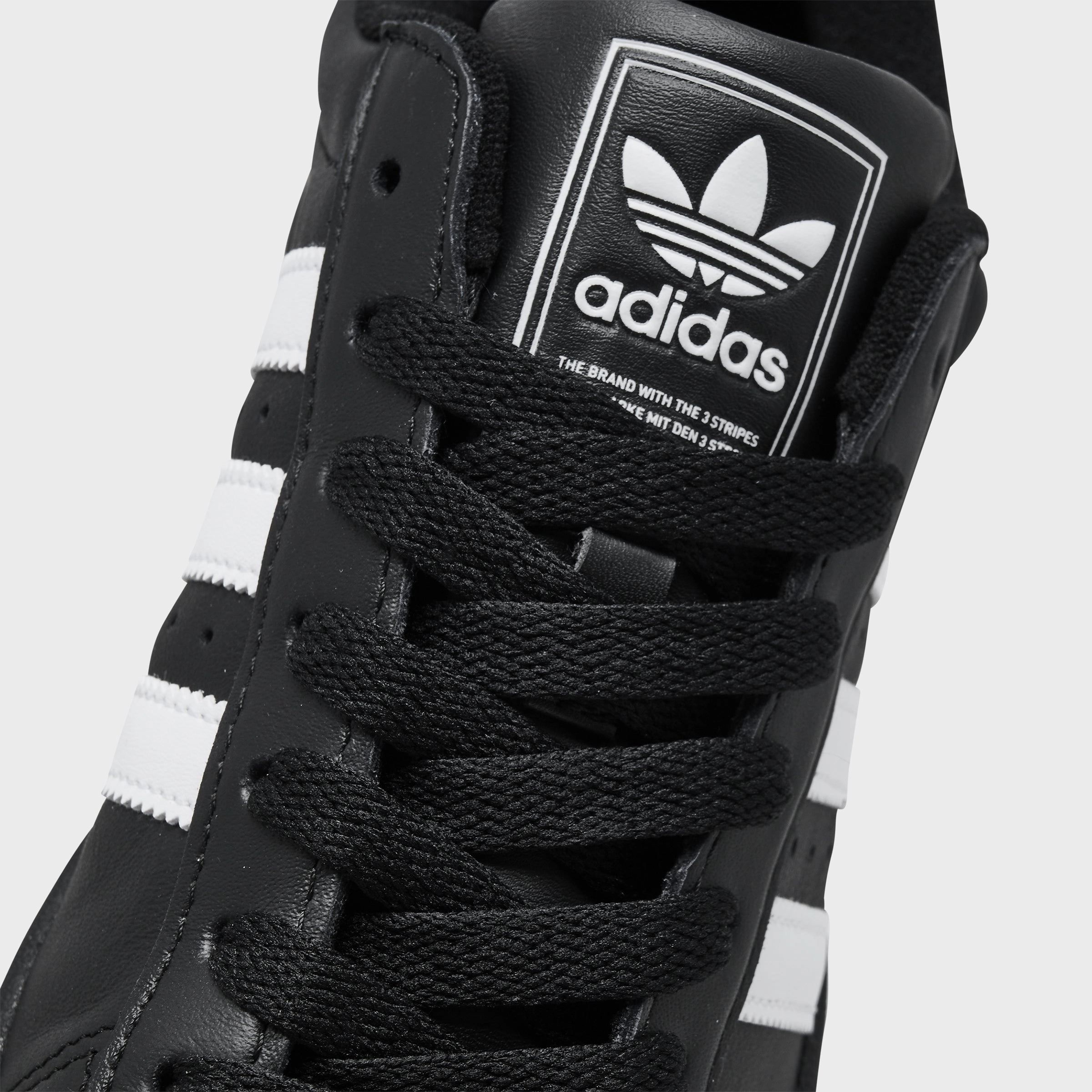Ultra-soft feel Pace Support adidas Women's Superstar II Core Black / Footwear White