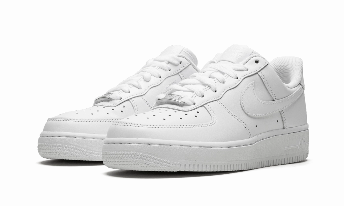 AIR FORCE 1 '07 MNS WMNS "White on White" Chill Feet All Day Comfort Feature