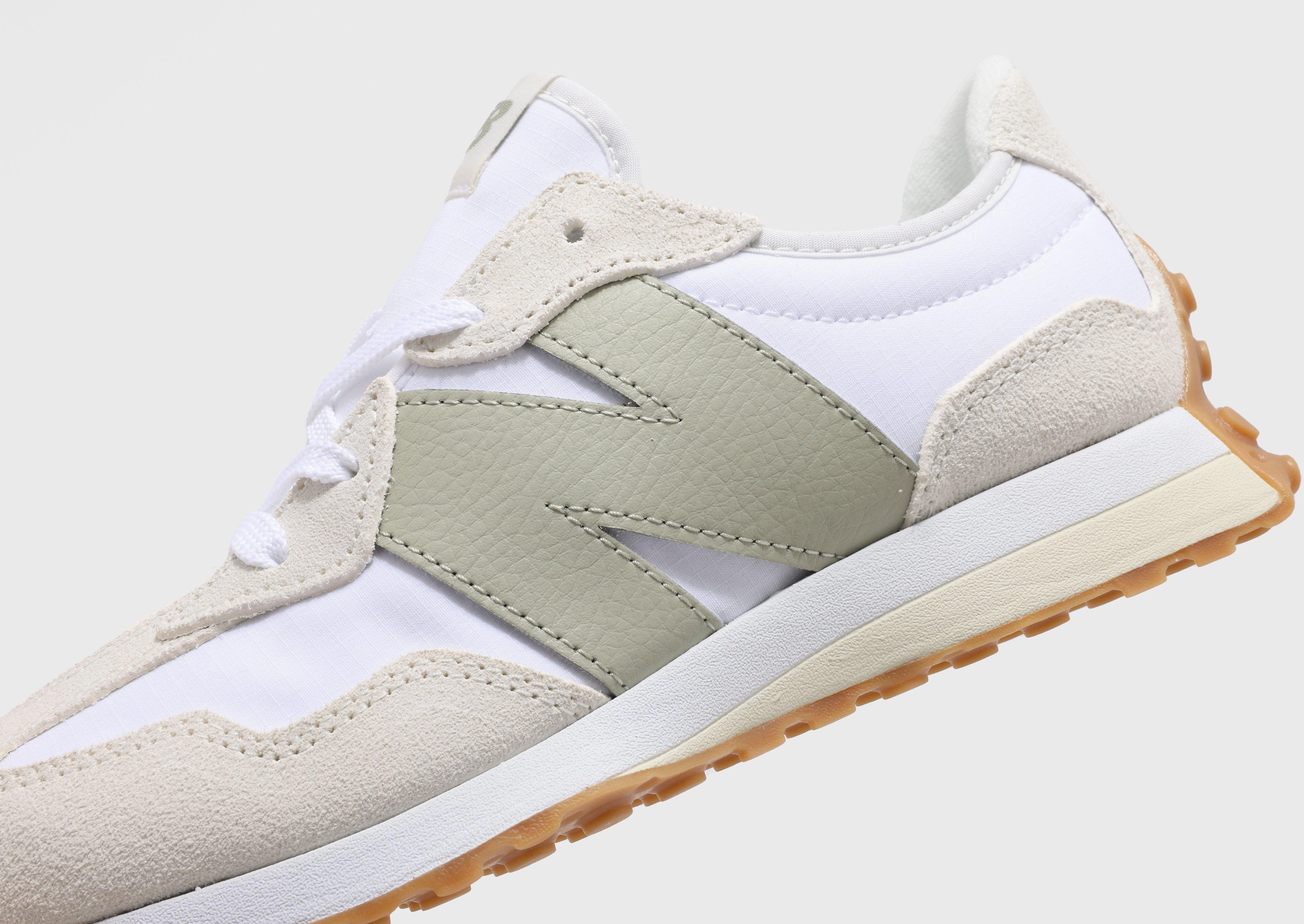 Immense appearance 327 Junior's