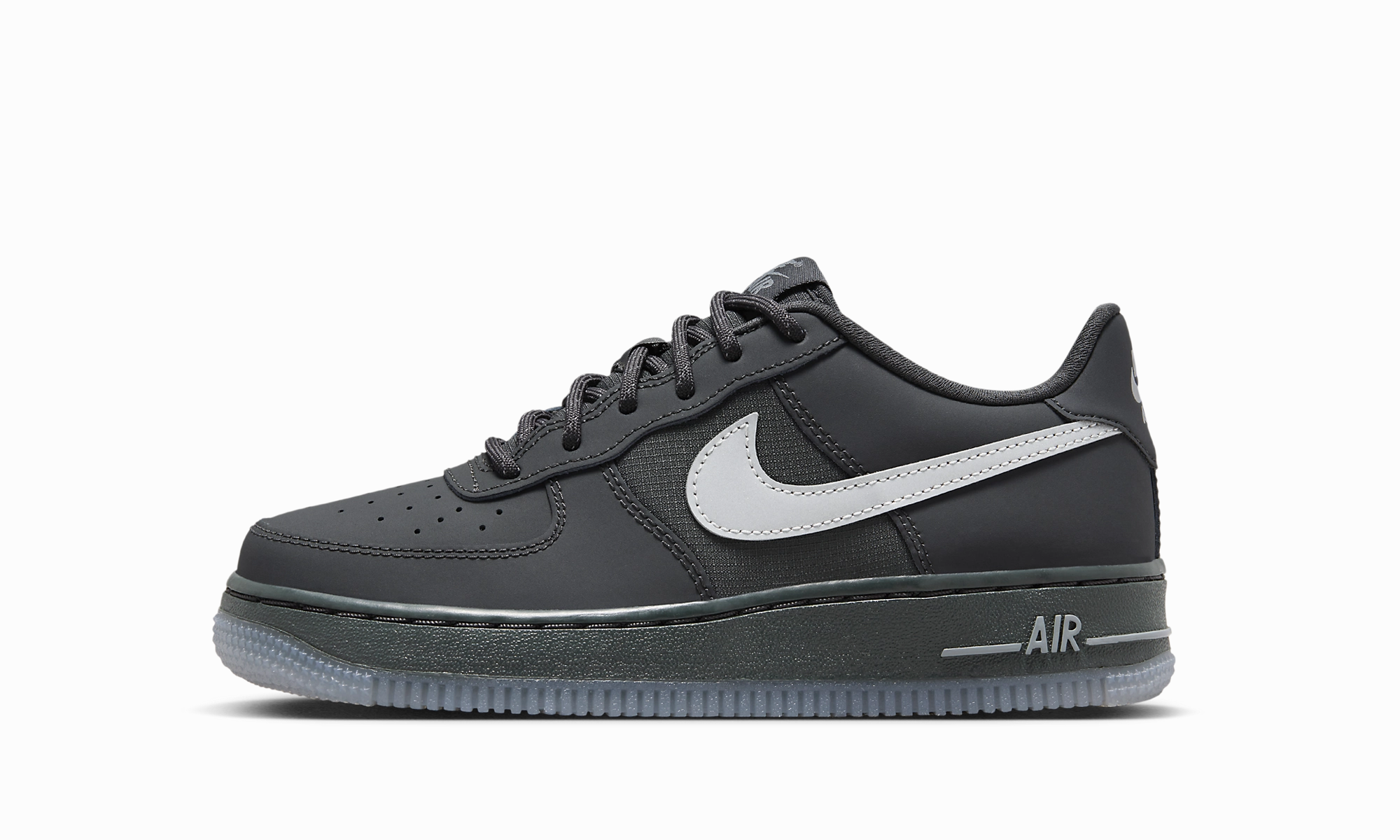 Style Blend Calm Walk Air Force 1 GS "Reflective Swoosh"