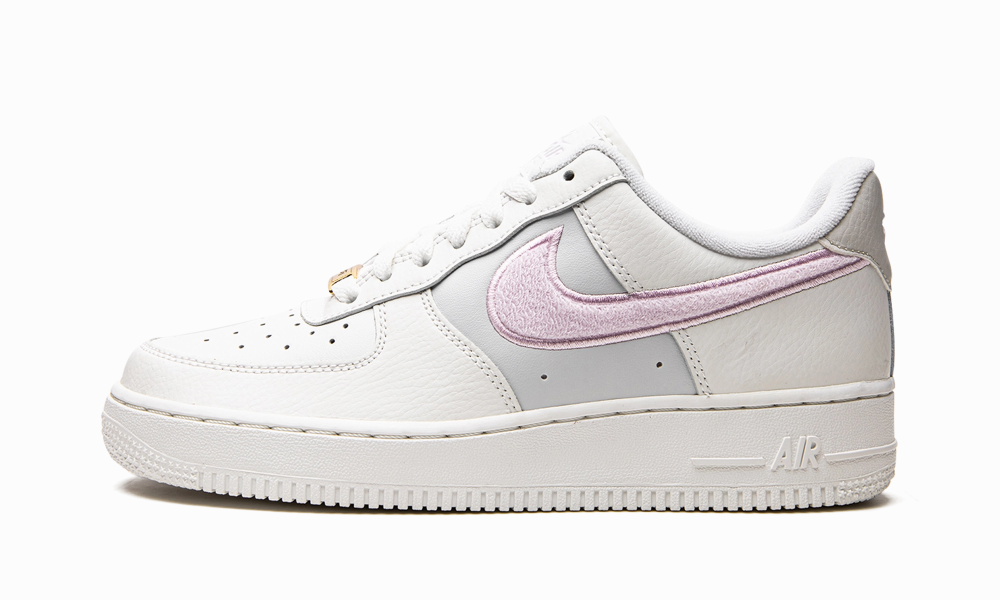 Premium Leather AIR FORCE 1 07 WMNS