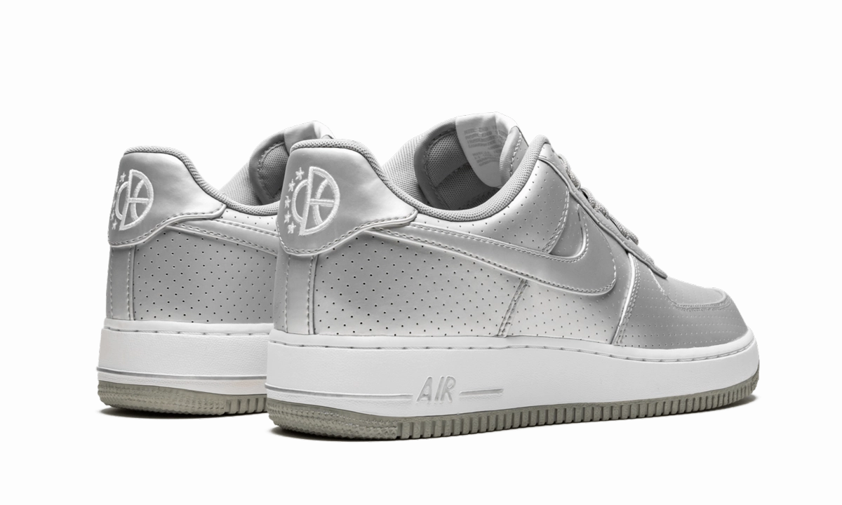 Air Force 1 '07 LV8 Textured Tread Pattern Cushioned Collar Padding