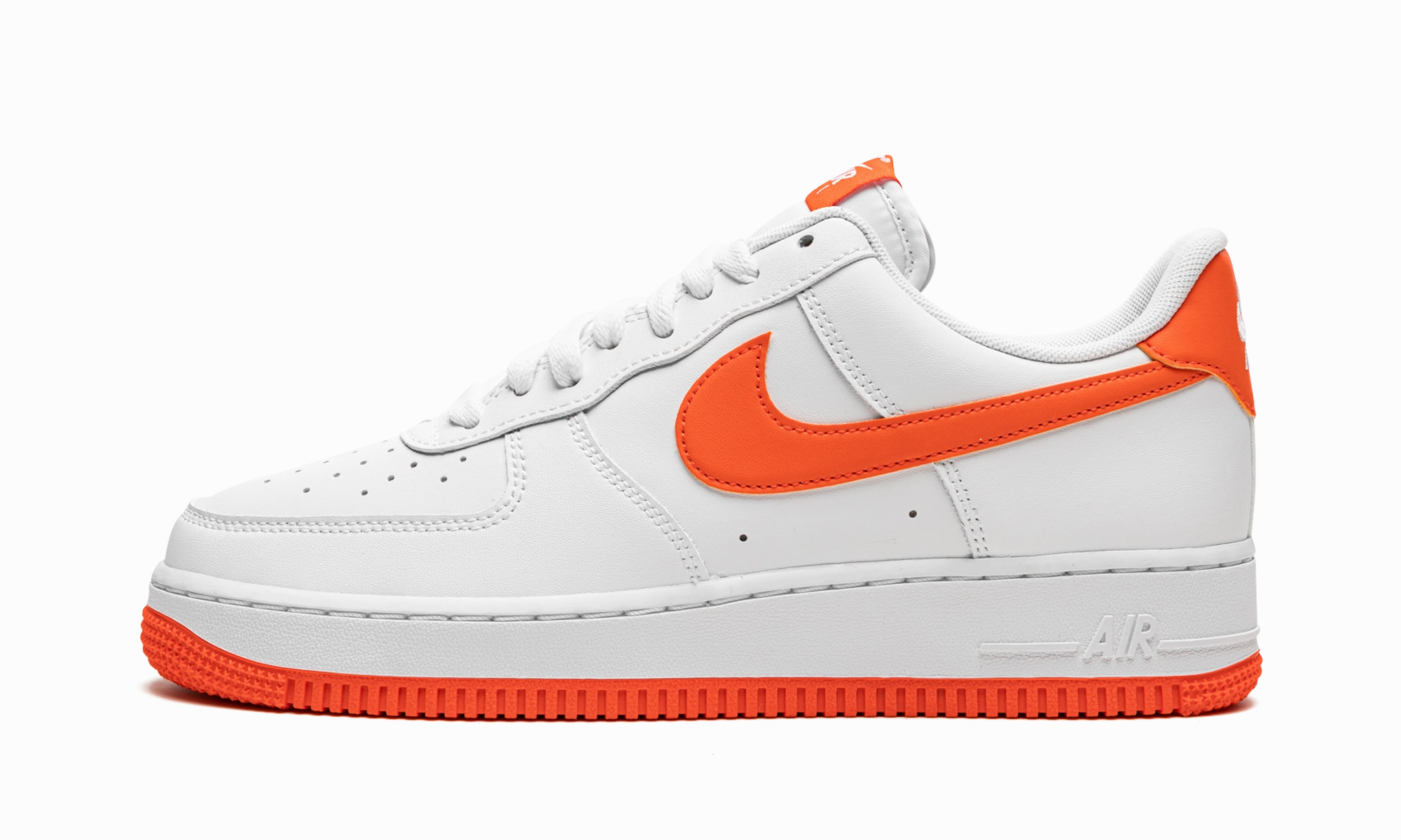 Air Force 1 '07 "Team Orange" Chase Step