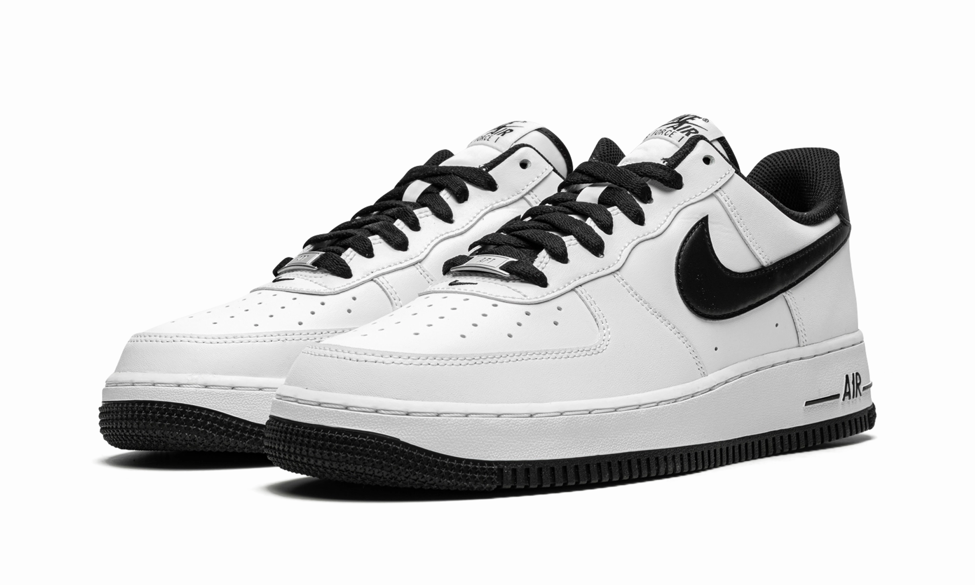 Slip Friendly Air Force 1 '07 "White / Black"