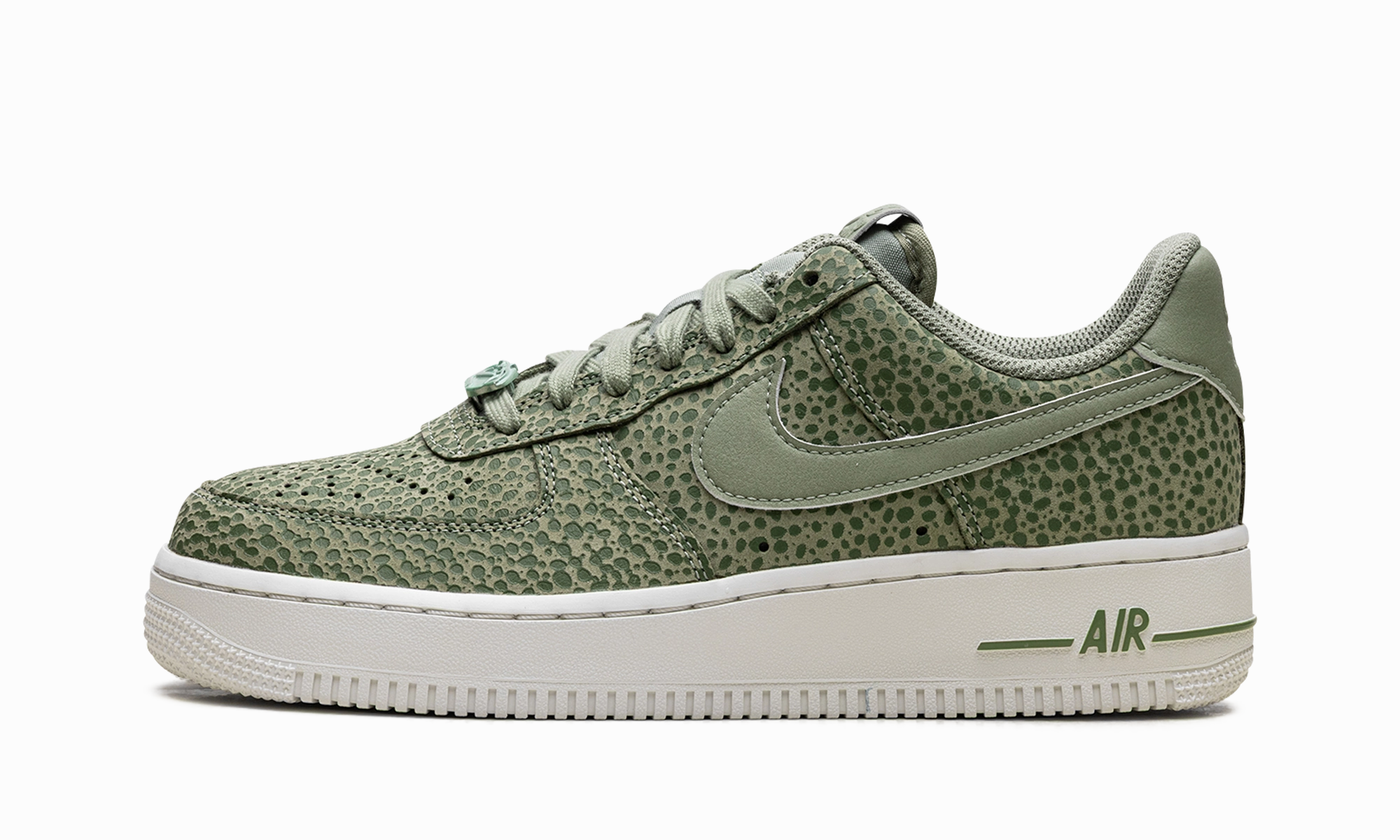 AIR FORCE 1 '07 WMNS "Green" Feel Good