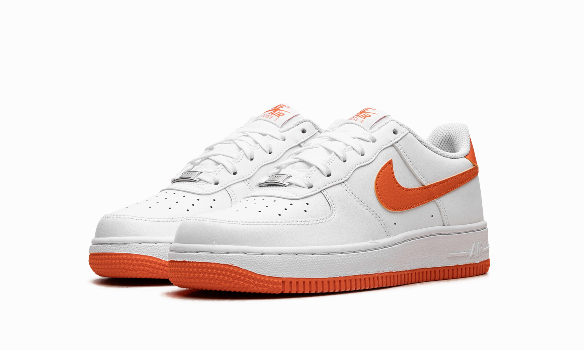 AIR FORCE 1 GS "Pure Platinum/Metallic Silver" Trendy Footwear Outfit Upgrade