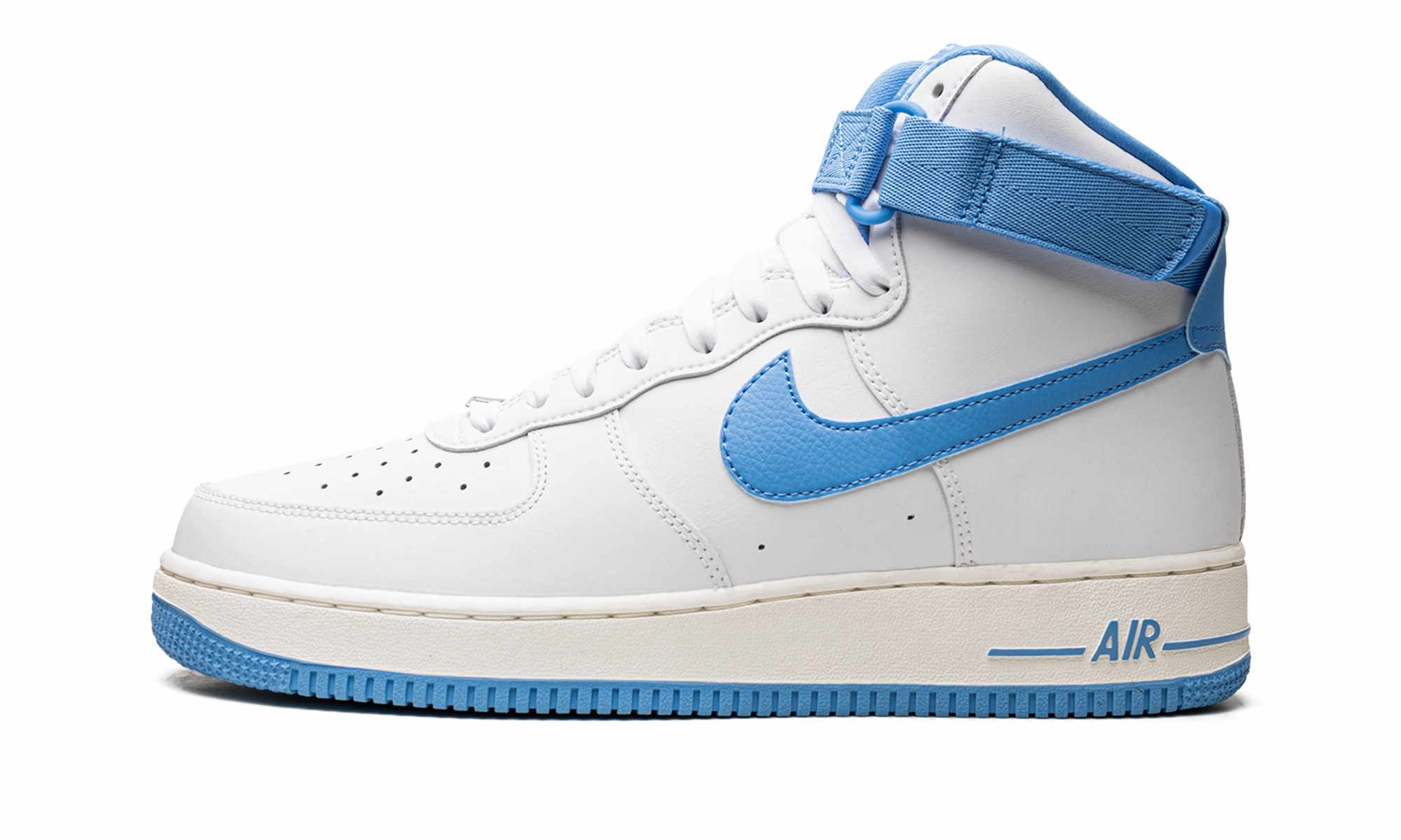AIR FORCE 1 HIGH MNS WMNS "University Blue" Foot Daily