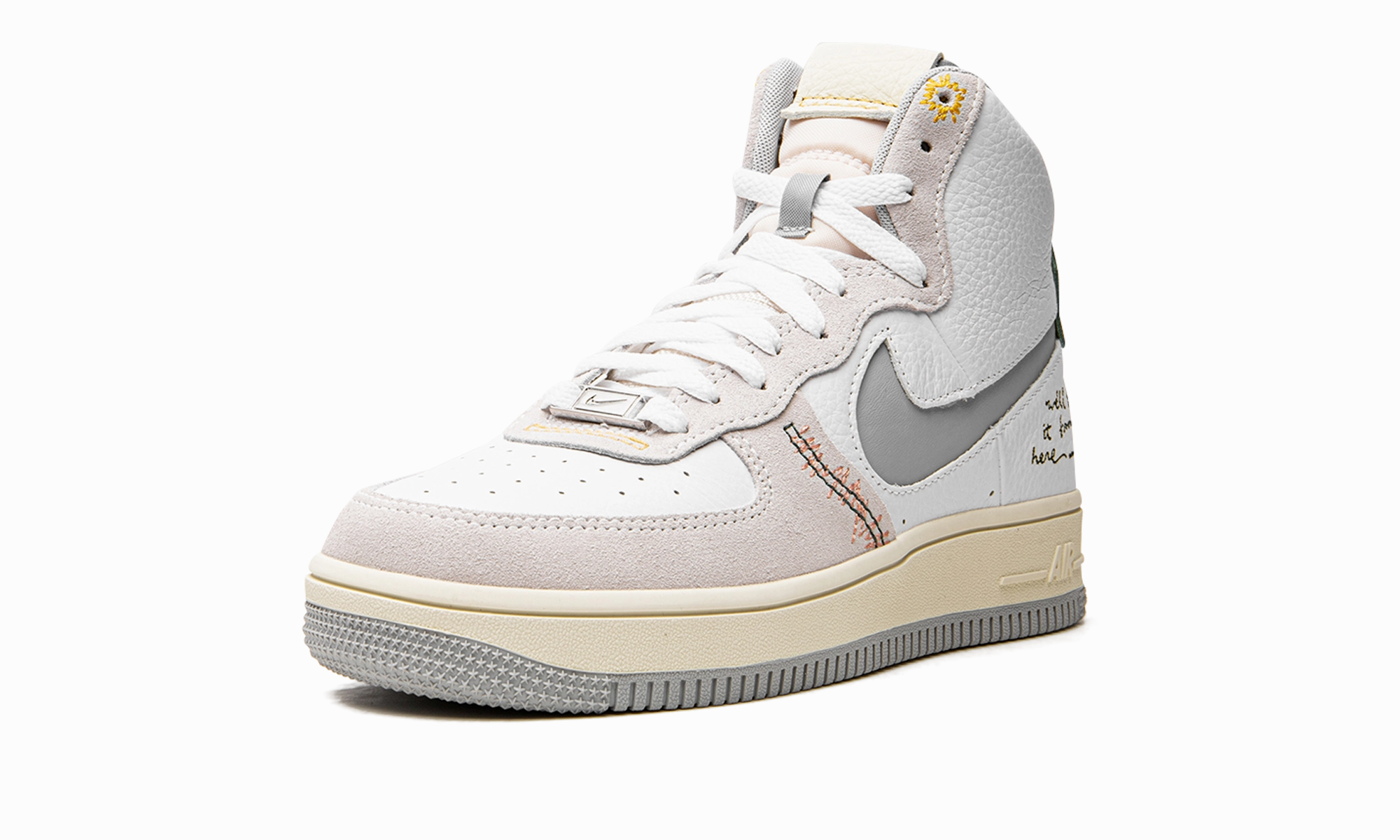 Easy Pace Walking Mood AIR FORCE 1 HIGH SCULPT WMNS "We'll Take It From Here"
