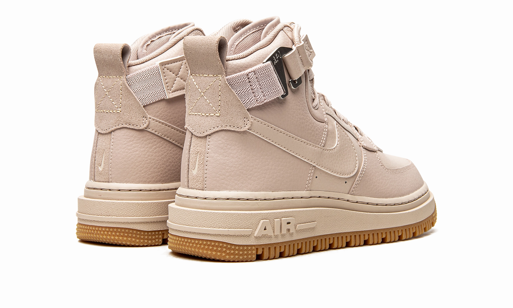 Fashion Accent AIR FORCE 1 HIGH UTILITY MNS WMNS