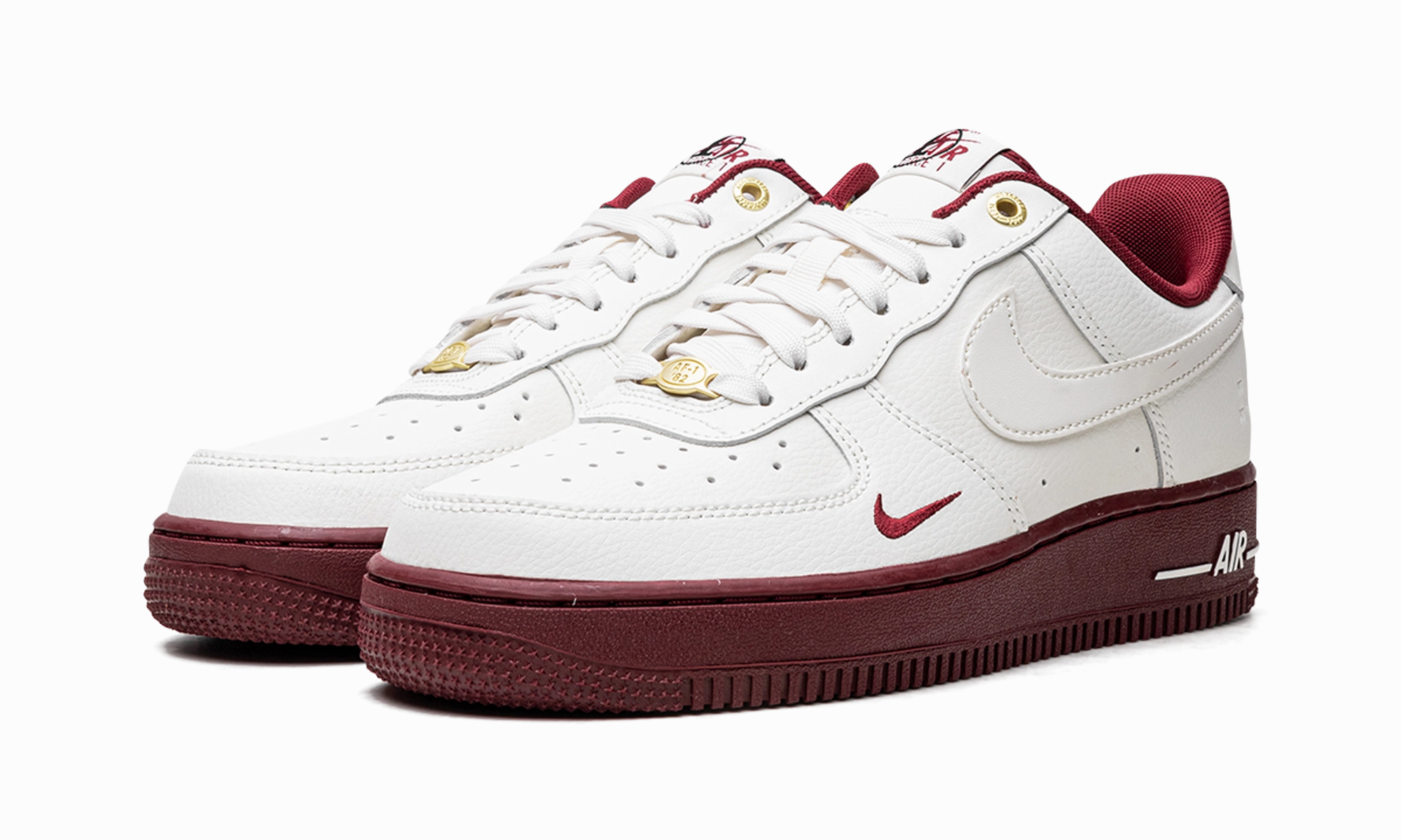 AIR FORCE 1 LO MNS WMNS "40th Anniversary" Outfit Friendly