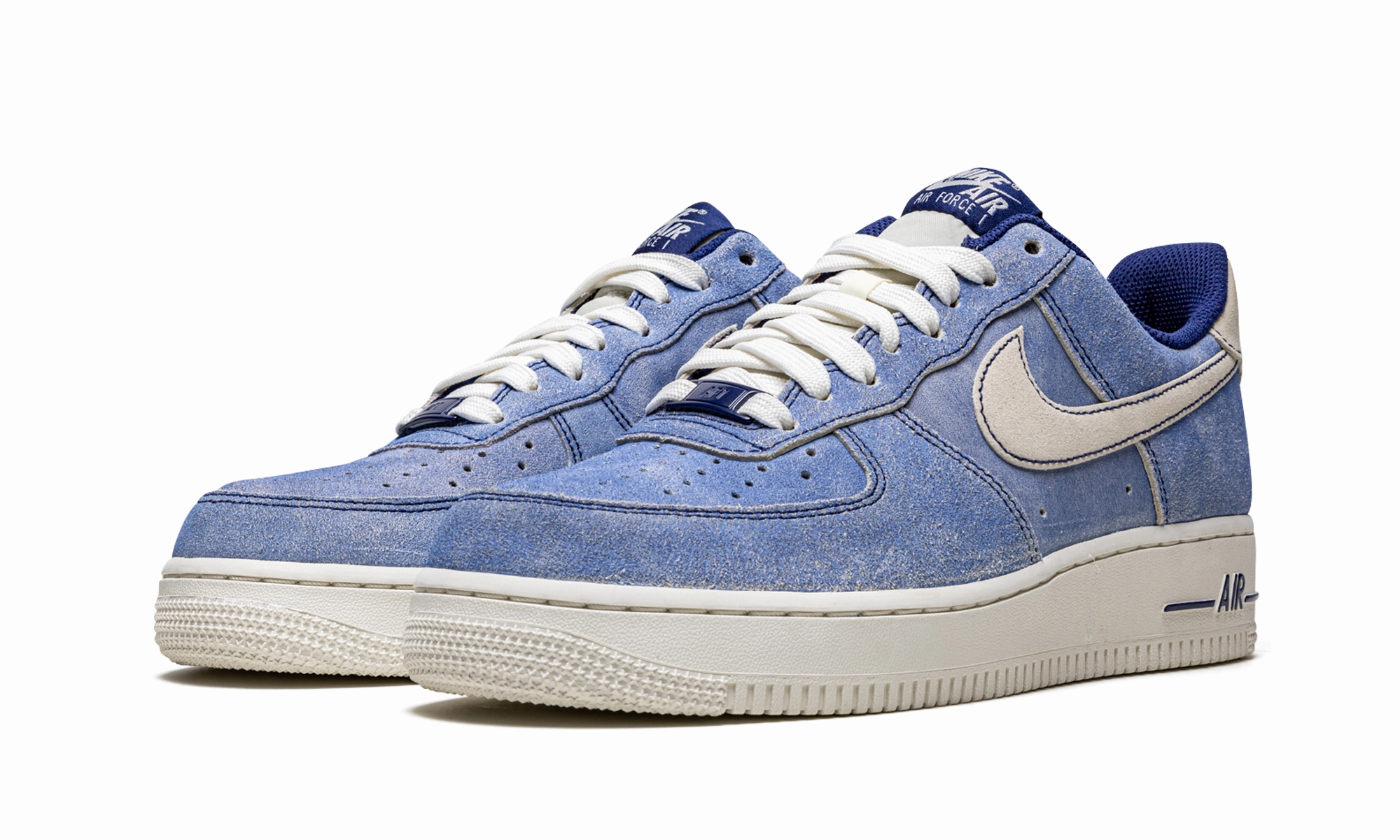 Petal Jog Air Force 1 Low '07 LV8 "Dusty Blue"