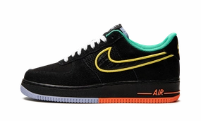 Air Force 1 Low '07 LV8 "Peace and Unity" Light support