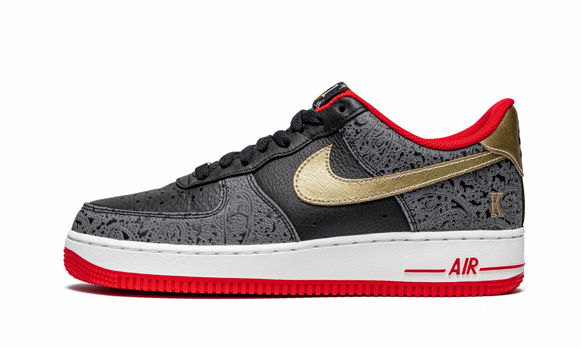Weekend Casual Road Fit Air Force 1 Low '07 LX "Spades"
