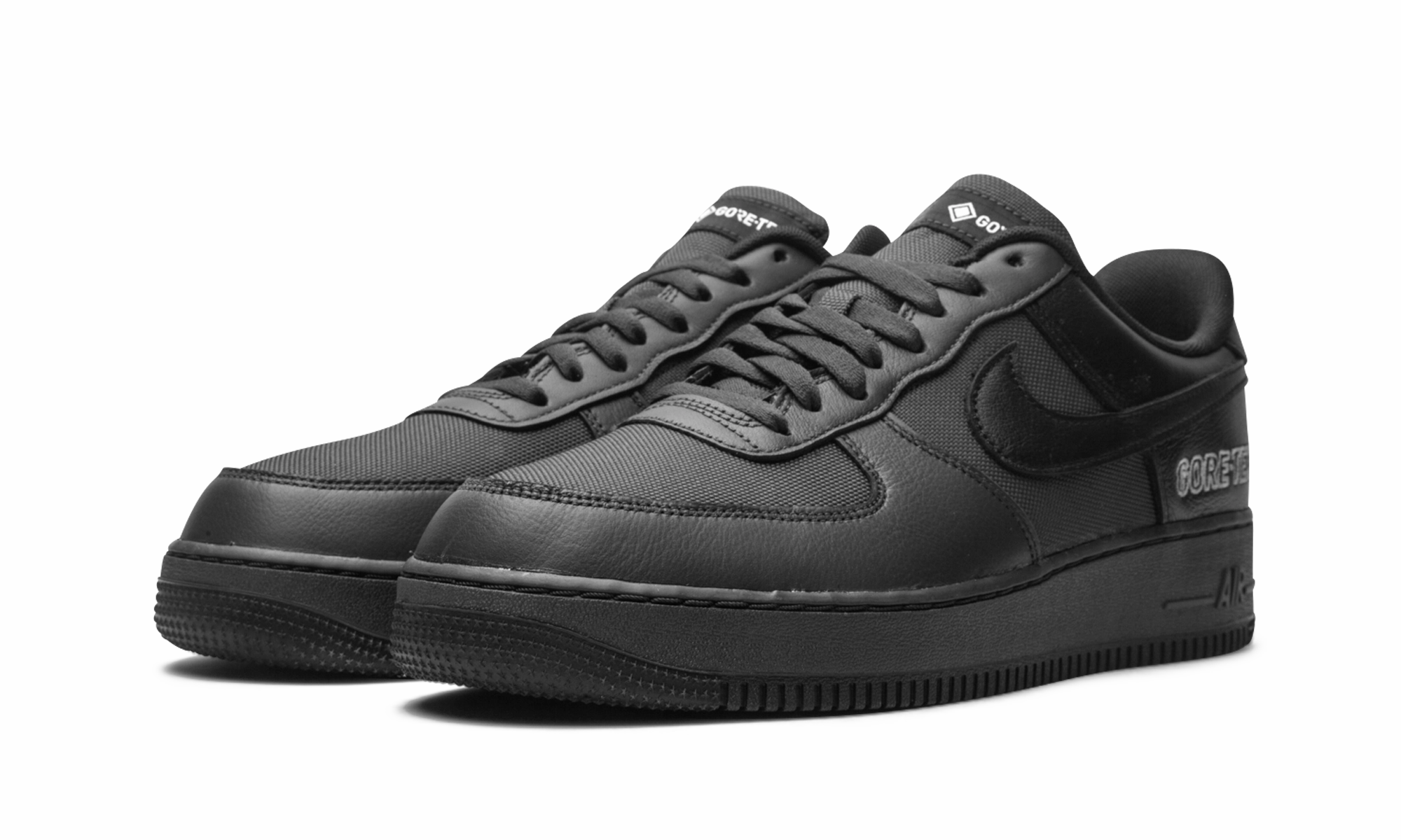 Air Force 1 Low Gore-Tex "Black" Neat Look